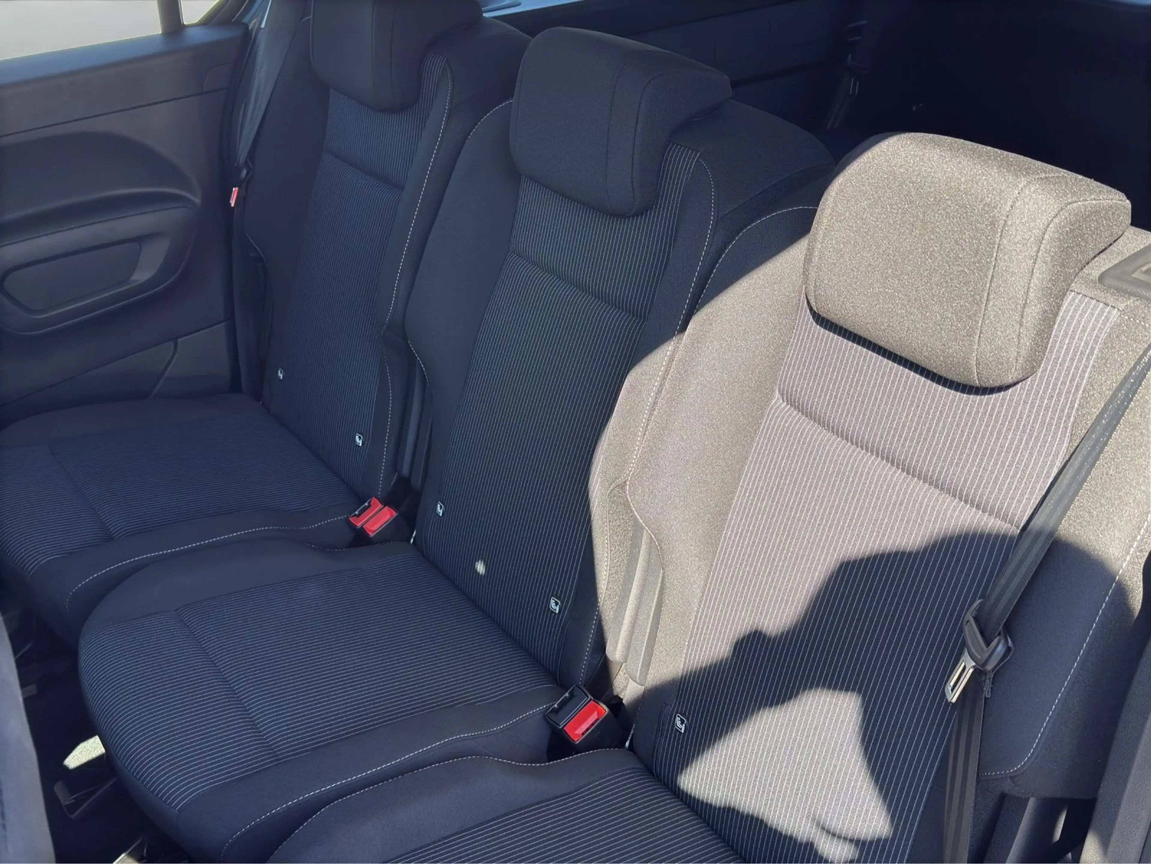 Fiat Qubo L Icon*LED*KLIMA*SHZ*ALU*RADIO* — photo 8
