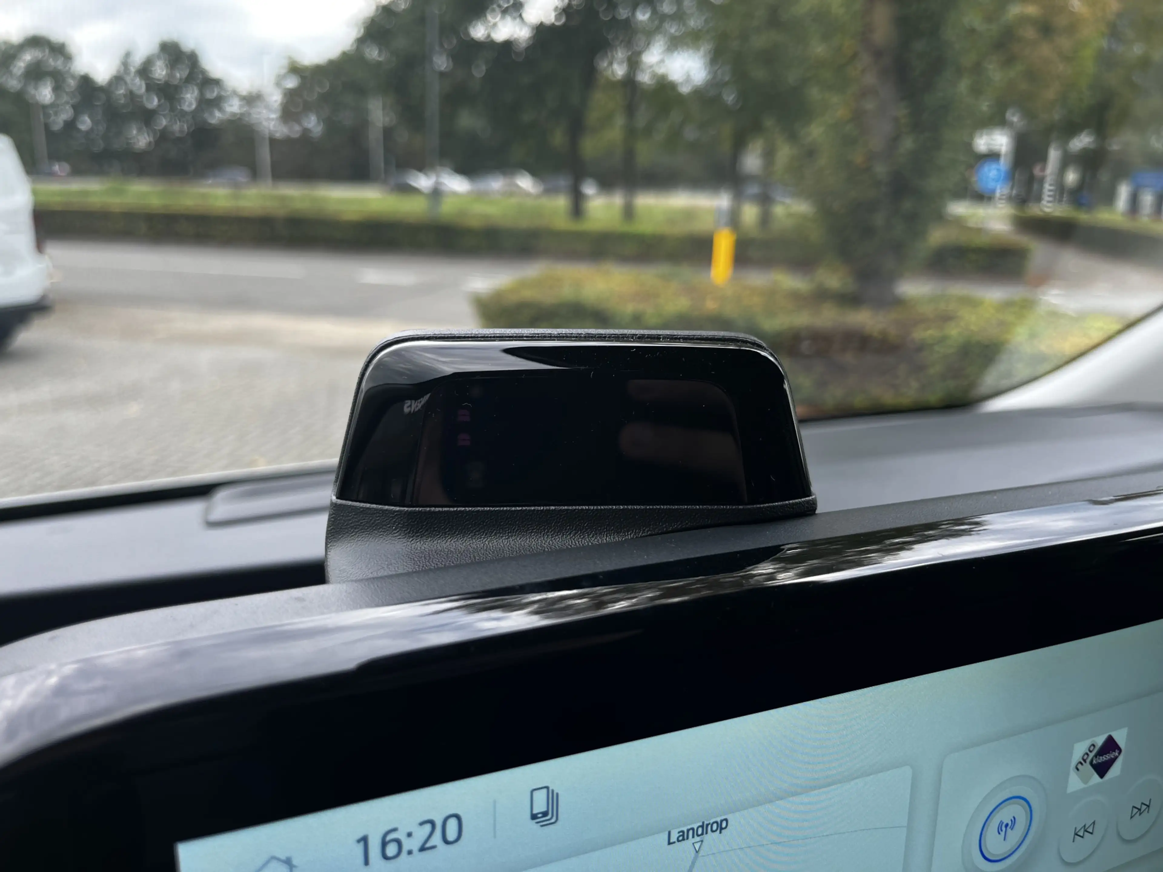 Ford Tourneo Custom 340 2.5 PHEV L2H1 Titanium X VIP Bus 8p. | FULL OP — photo 26