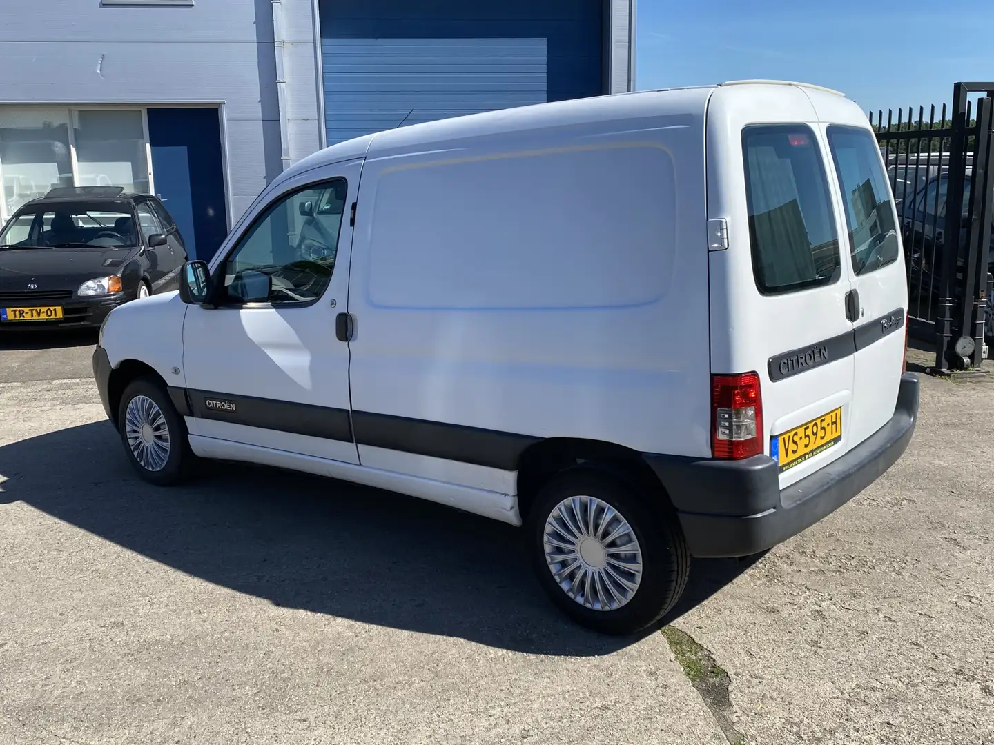 Citroen Berlingo 1.4i 800 BESTELAUTO BENZINE, MARGE AUTO, 184.508 K Wit - 2