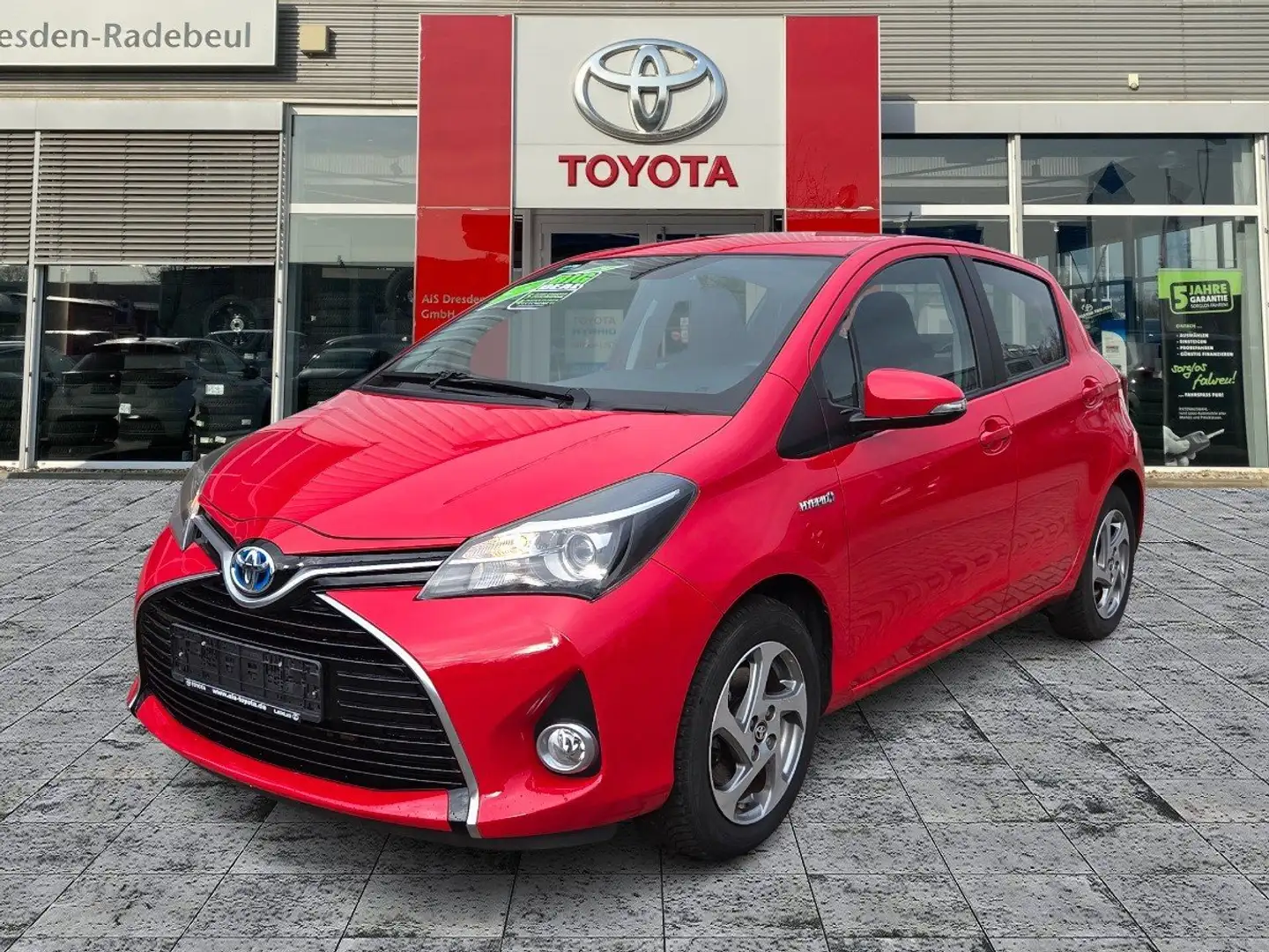 Toyota Yaris 1.5 Hybrid Comfort Kamera Rouge - 2