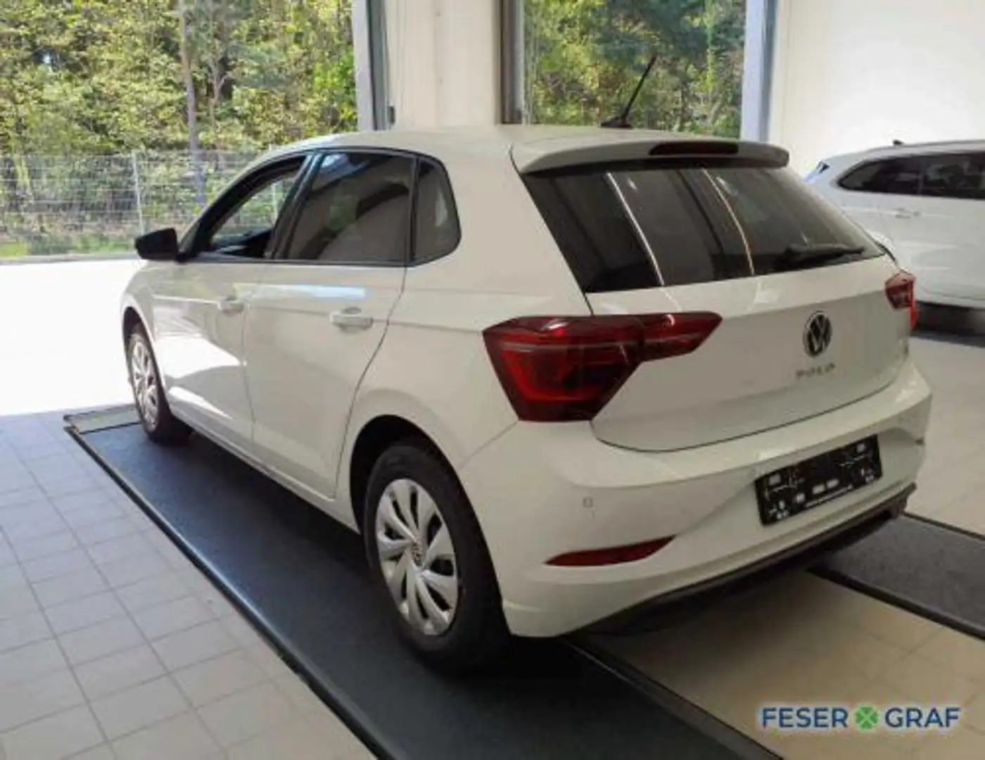 Volkswagen Polo 1.0 TSI DSG MOVE NAVI IQ.LIGHT APP PDC Weiß - 2