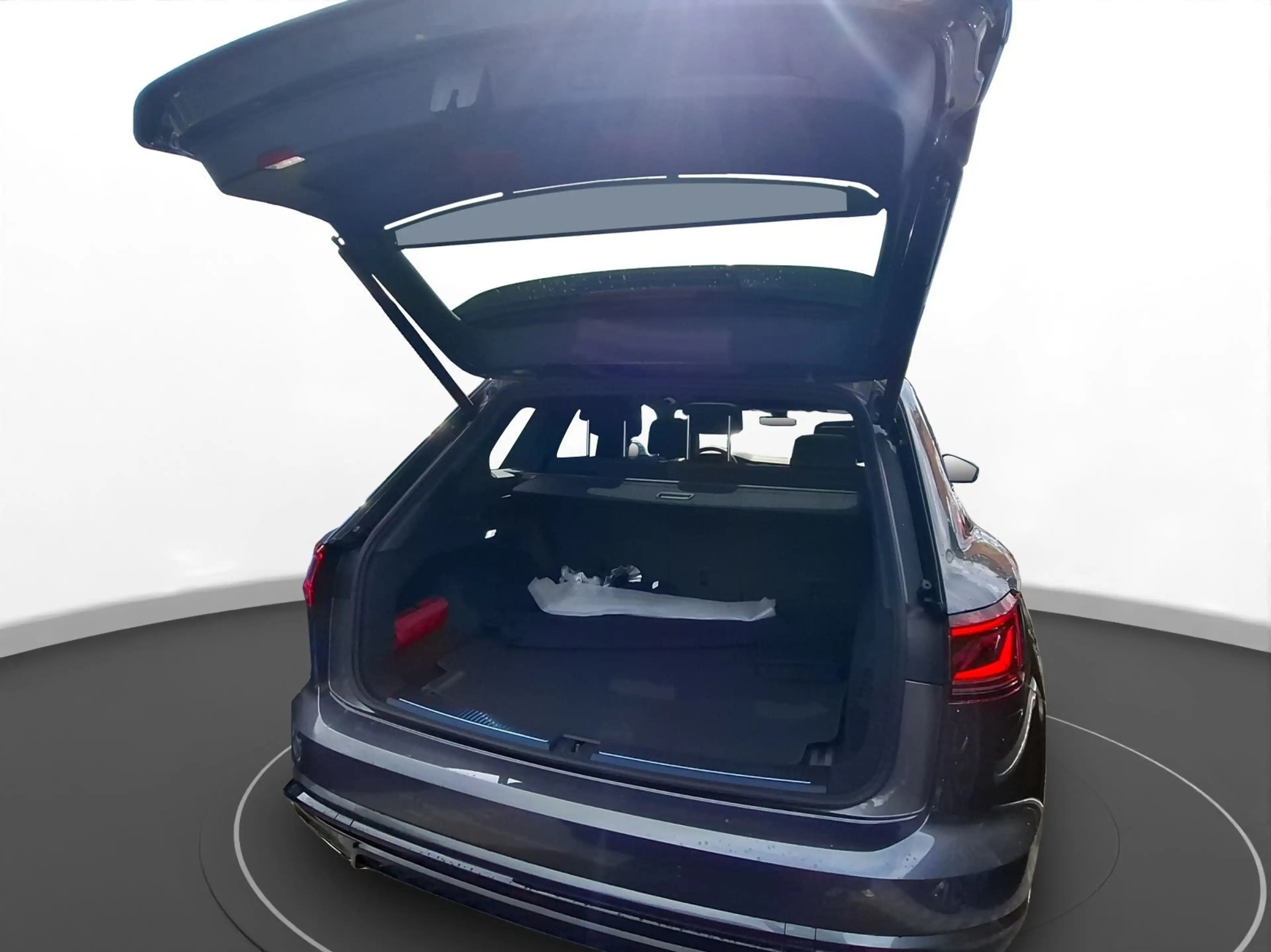 Volkswagen Touareg Last Edition R-Line 231 PS DSG | PANO | — photo 8