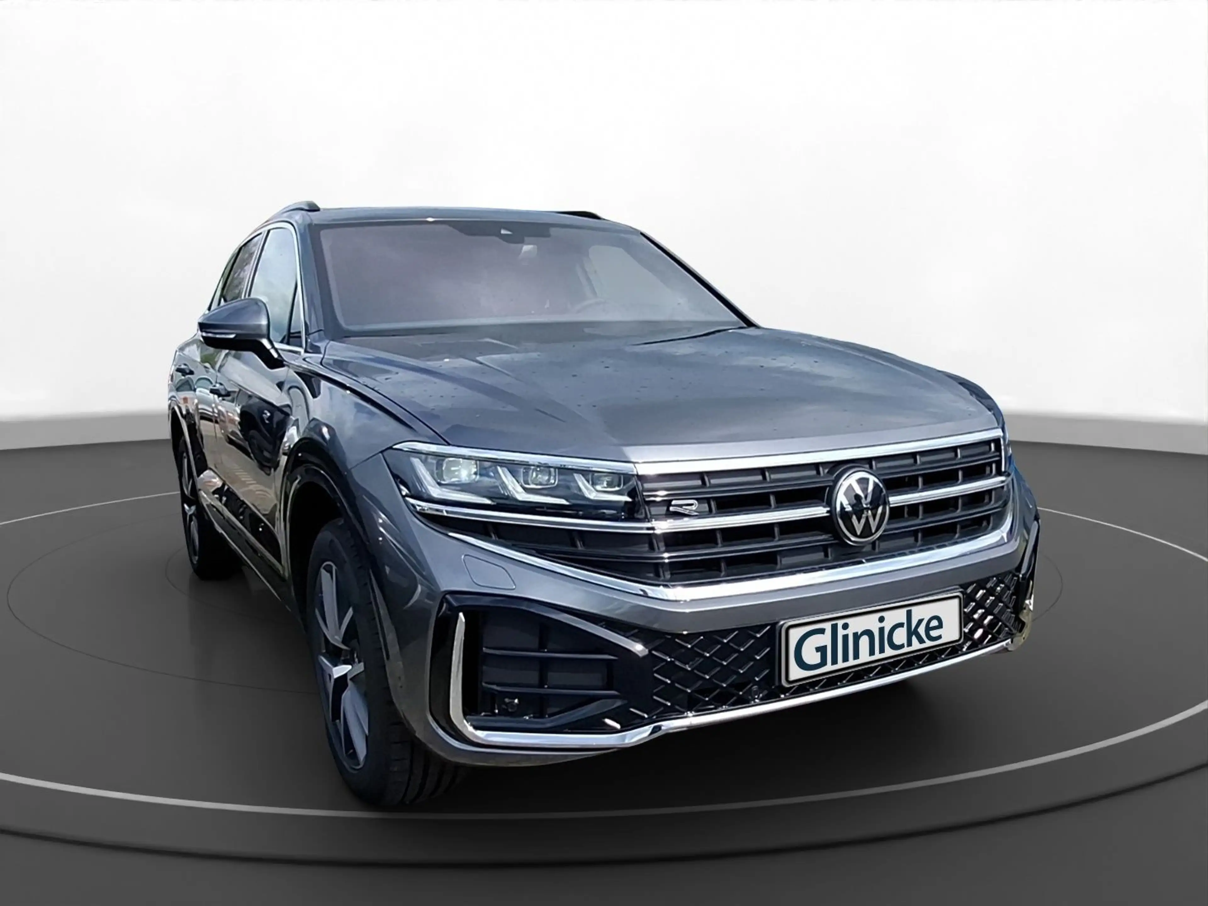 Volkswagen Touareg Last Edition R-Line 231 PS DSG | PANO | — photo 13