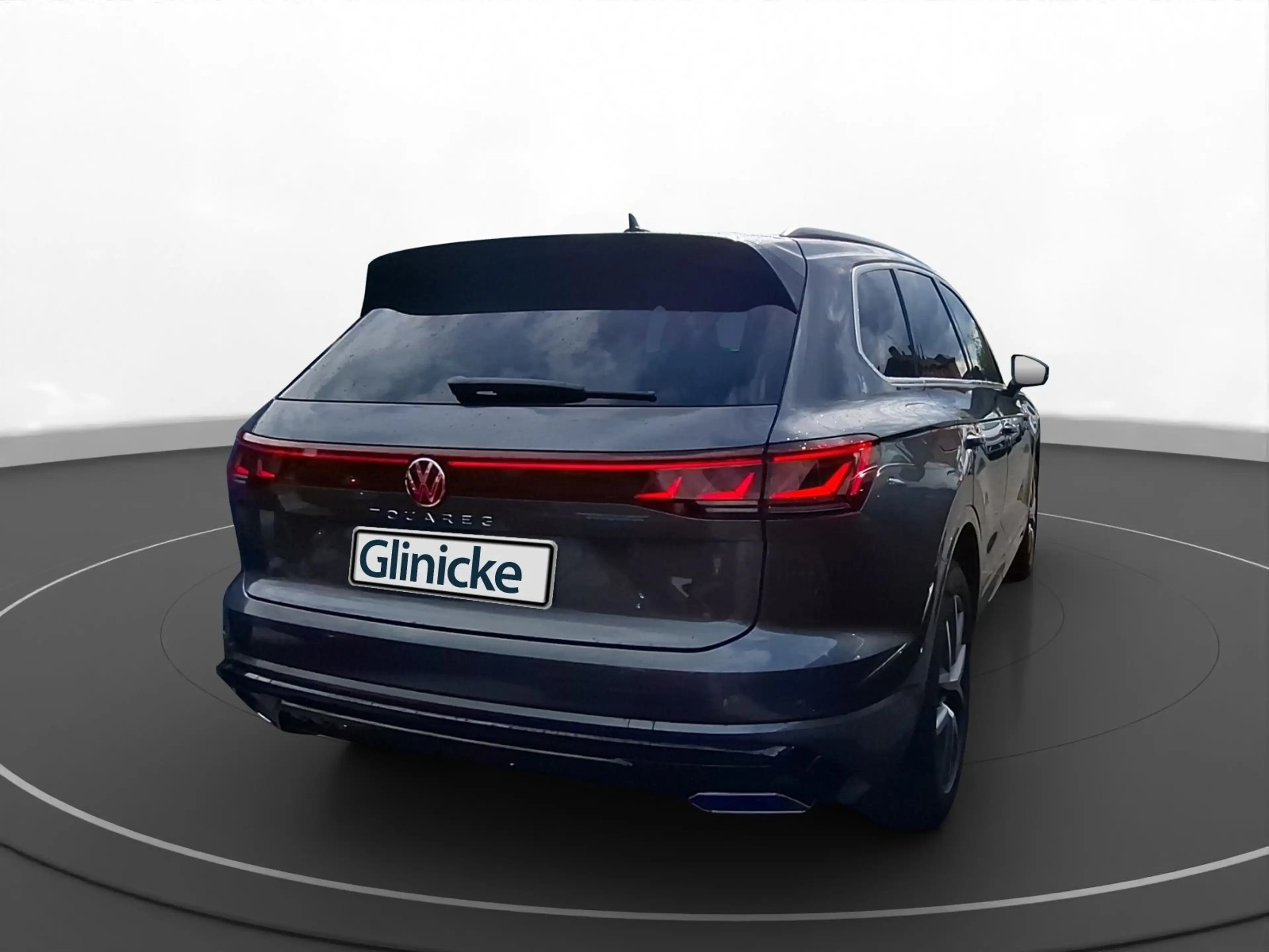 Volkswagen Touareg Last Edition R-Line 231 PS DSG | PANO | — photo 9