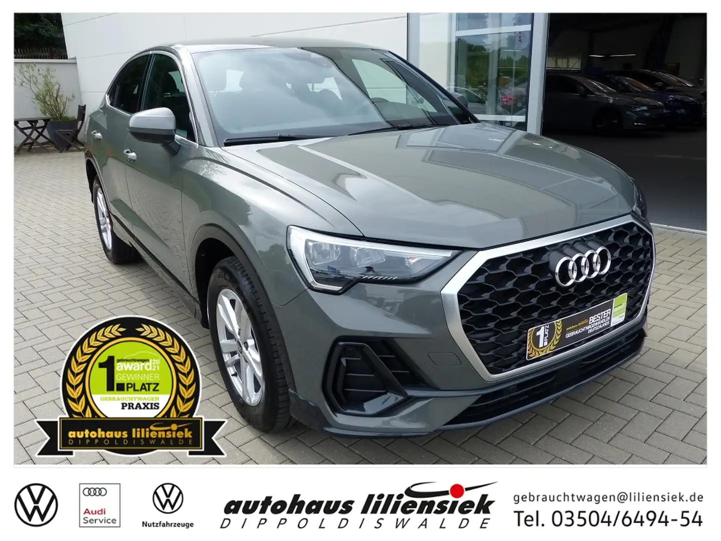 Audi Q3 Sportback 45 TFSIe S-tronic *PDC*Navi*GRA* Gris - 1