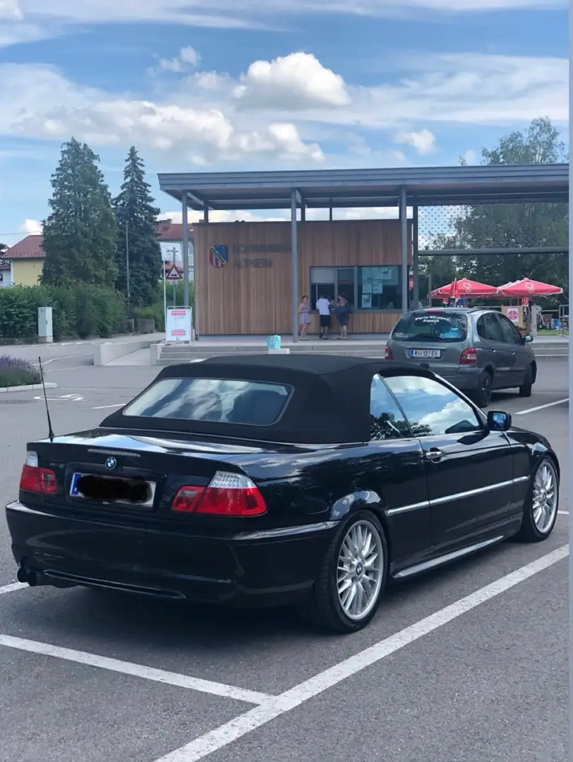 BMW 320 320Cd Cabrio Schwarz - 2