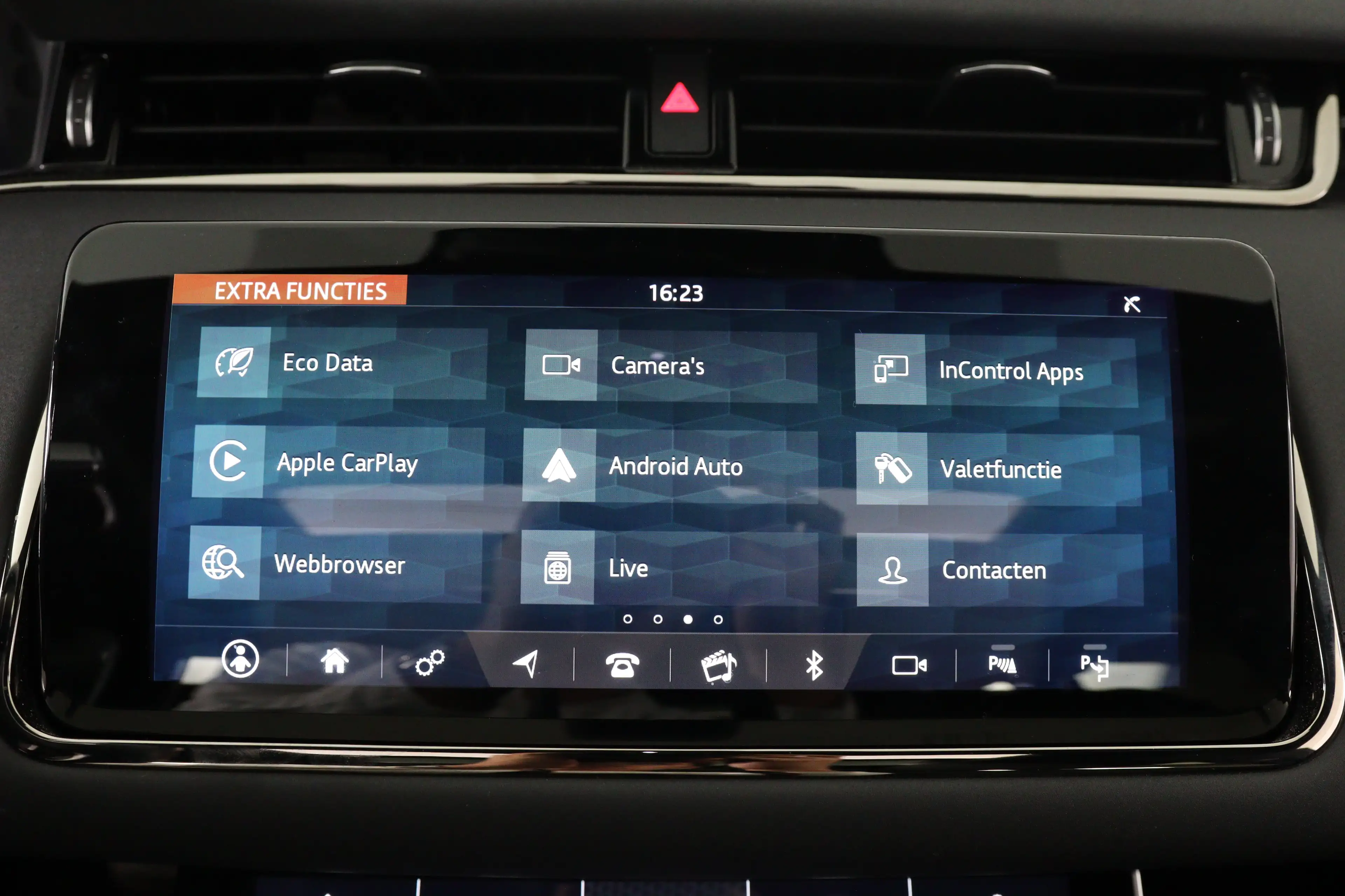 Land Rover Range Rover Evoque 2.0 P200 AWD R-Dynamic HSE | Apple Carplay/Android — photo 17