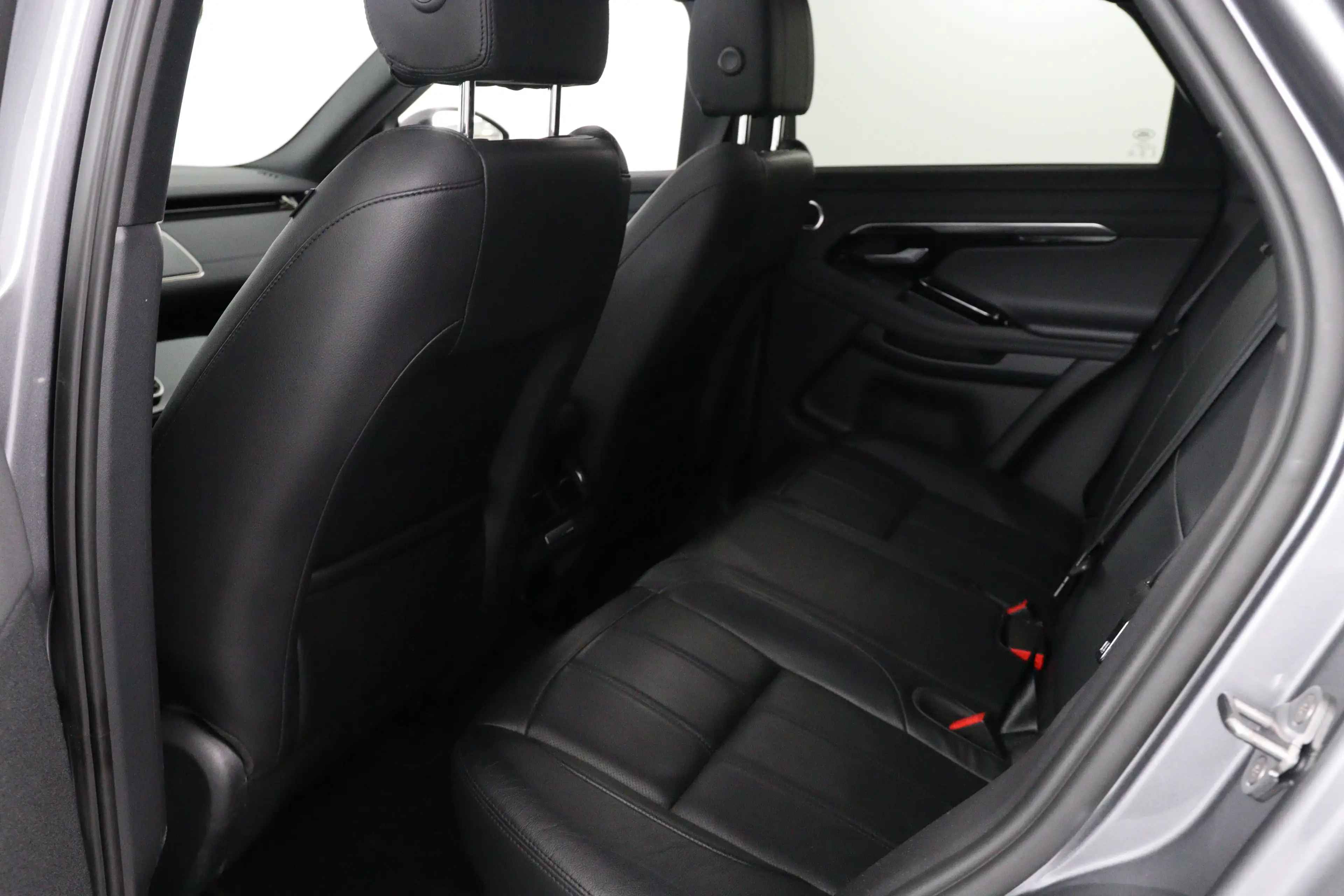 Land Rover Range Rover Evoque 2.0 P200 AWD R-Dynamic HSE | Apple Carplay/Android — photo 34