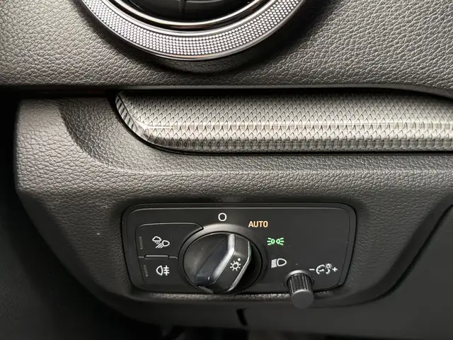 Audi A3 view 16