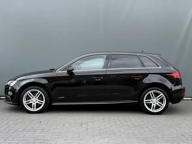 Audi A3 view 7