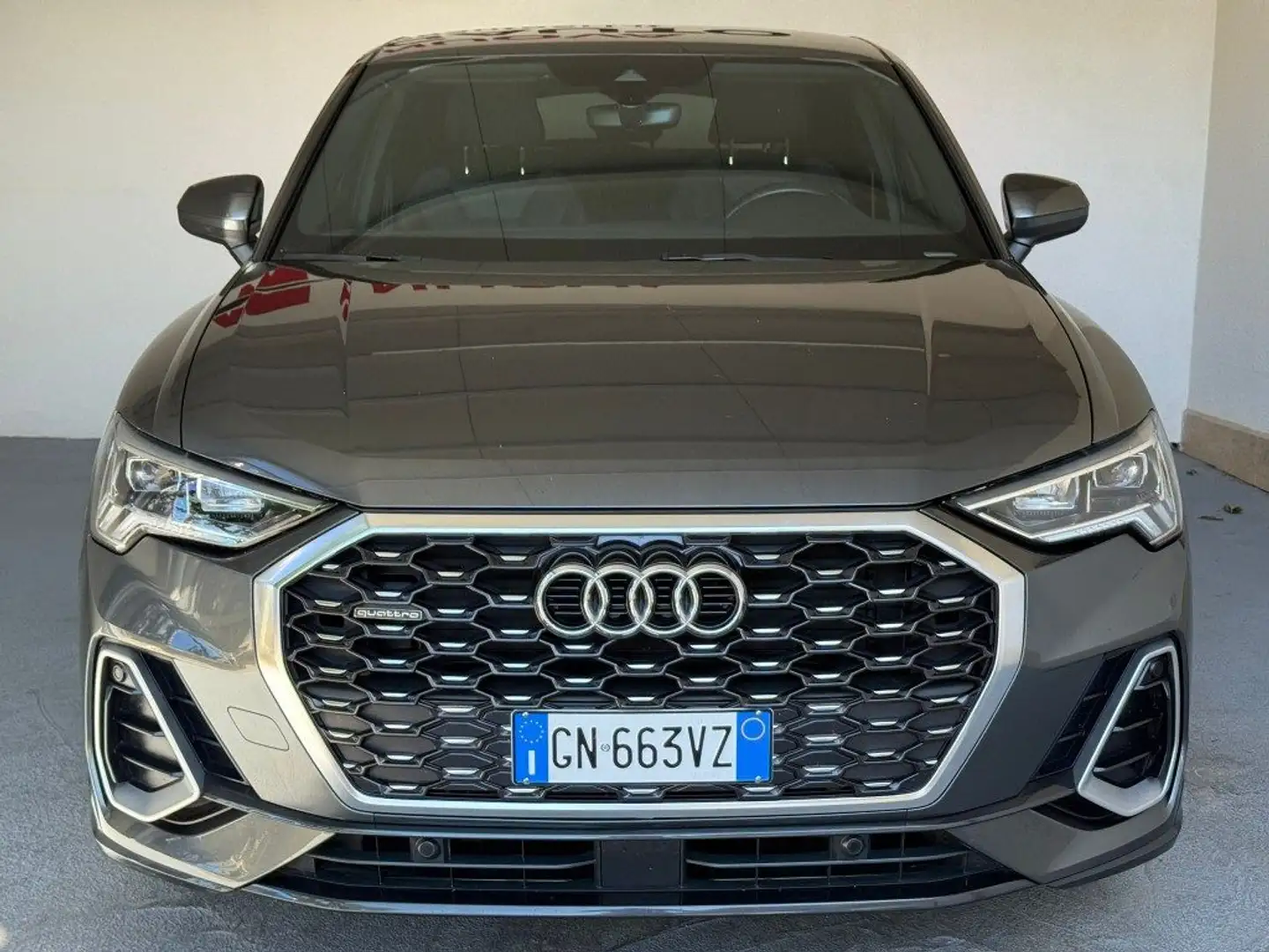 Audi Q3 SPB 35 TDI quattro S tronic S line edition Grigio - 2