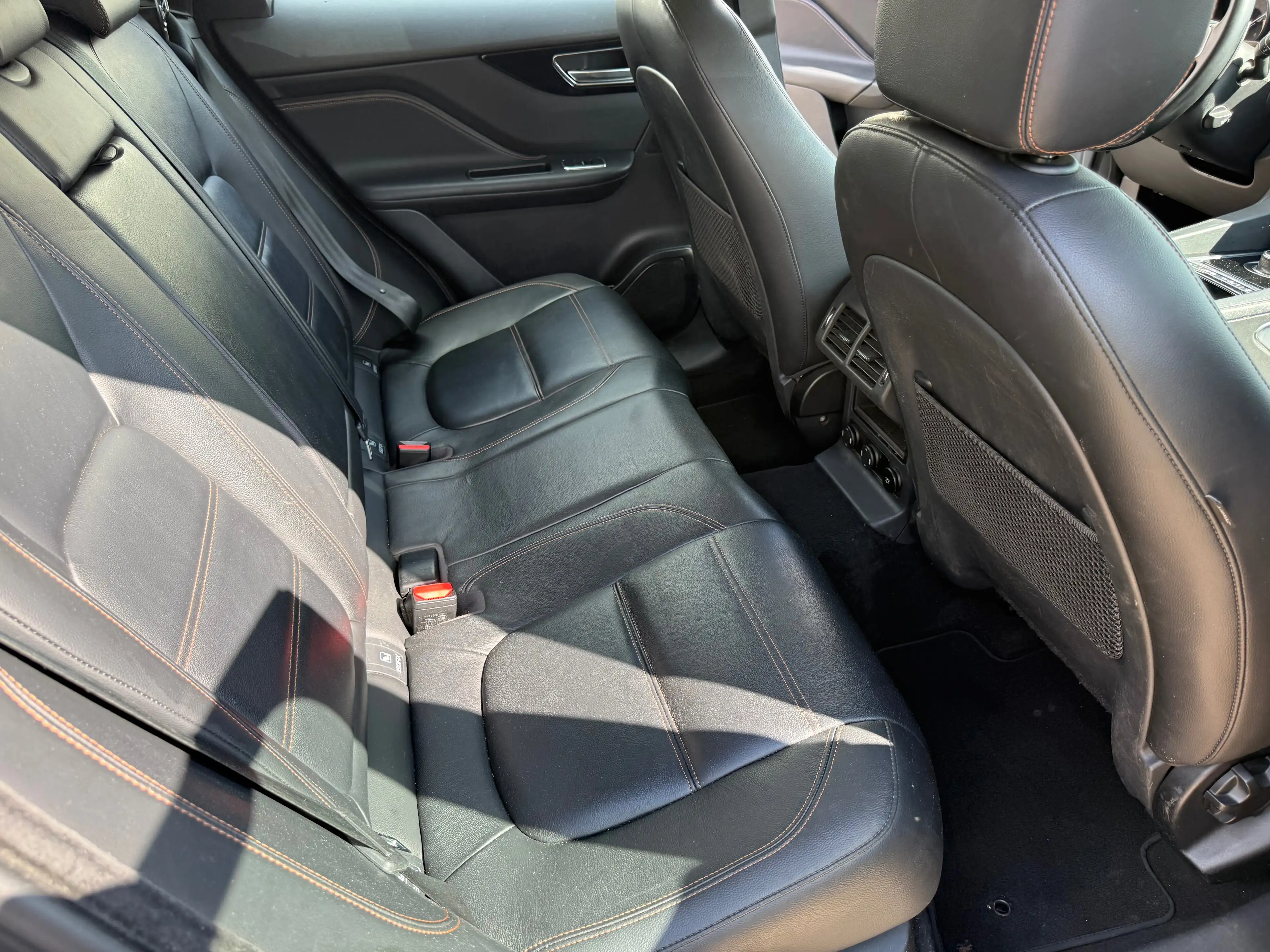 Jaguar F-Pace F-Pace 20d Aut. Prestige — photo 11