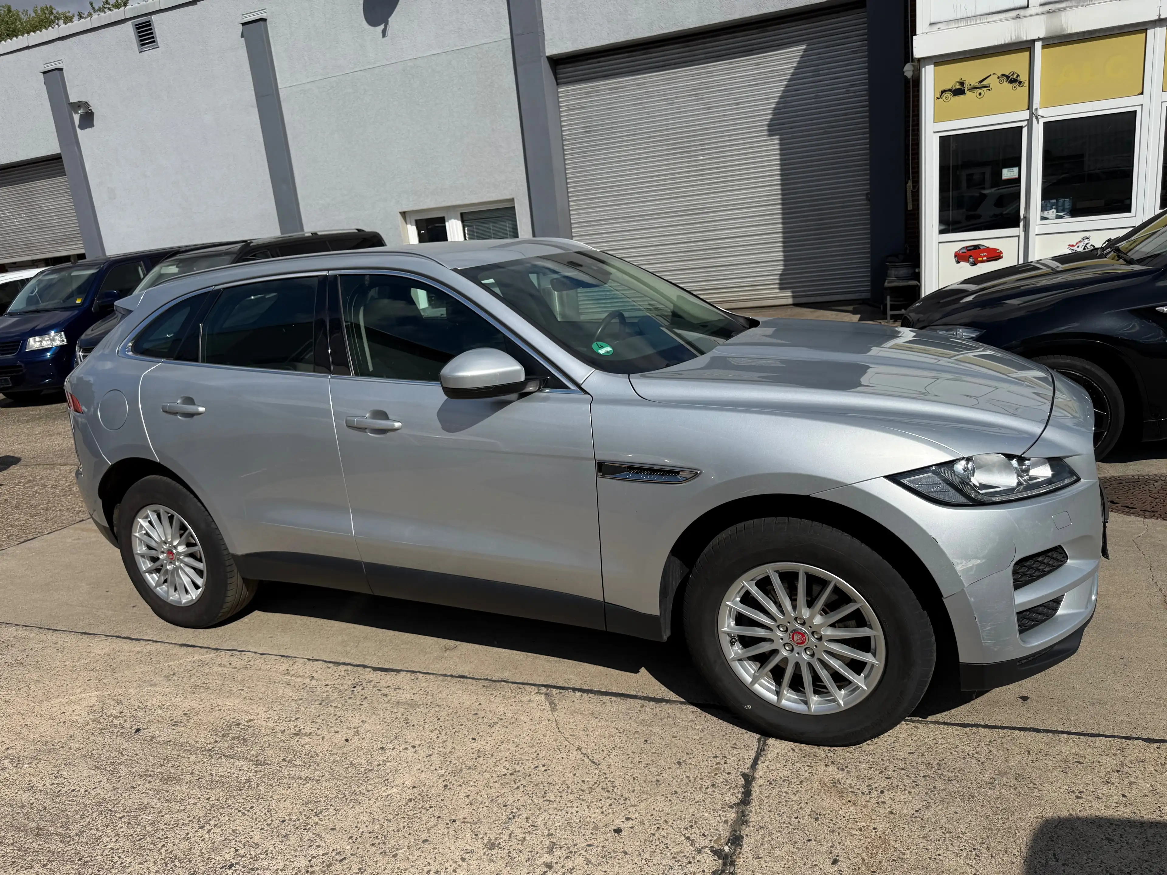 Jaguar F-Pace F-Pace 20d Aut. Prestige — photo 4