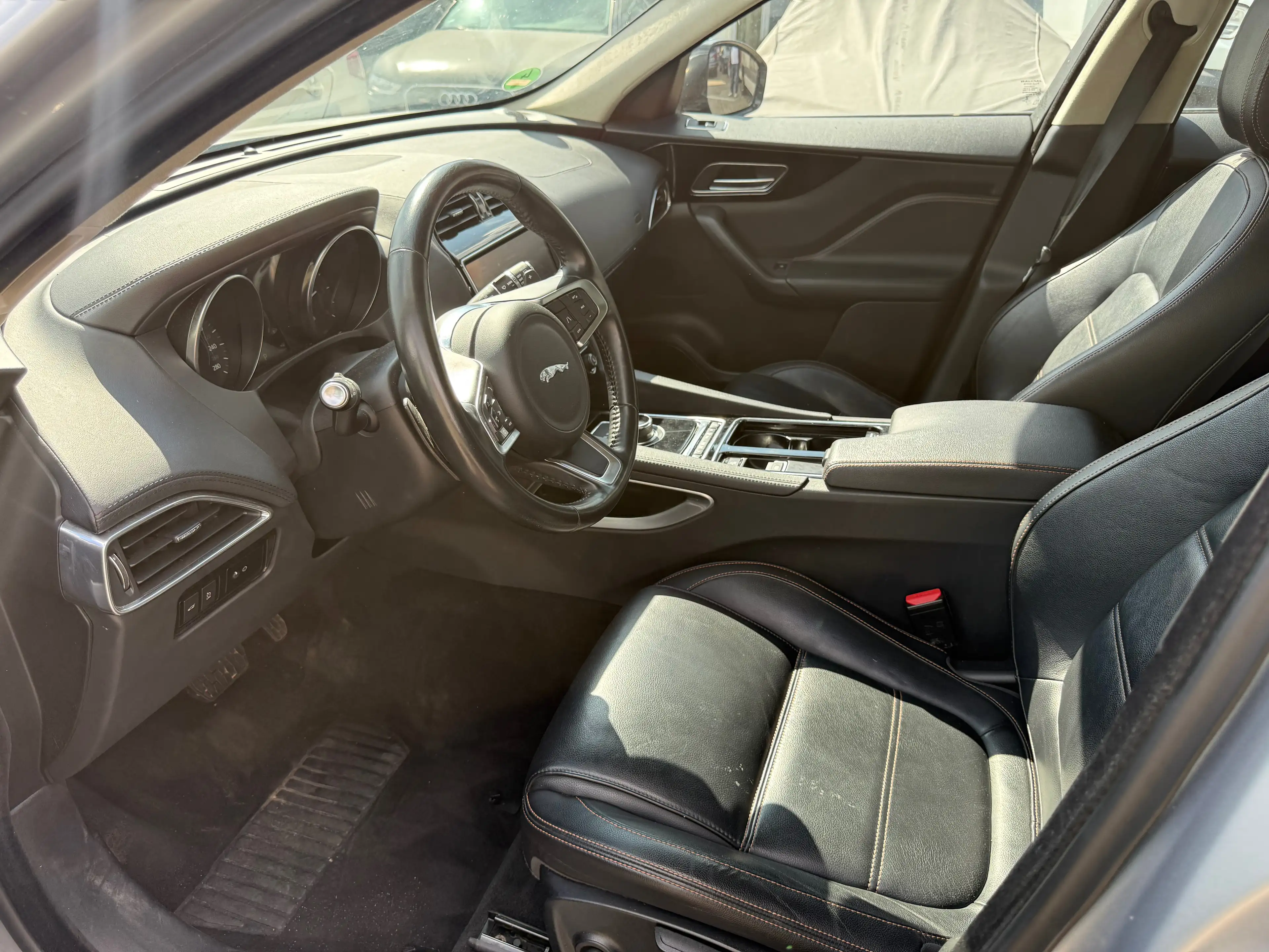 Jaguar F-Pace F-Pace 20d Aut. Prestige — photo 9