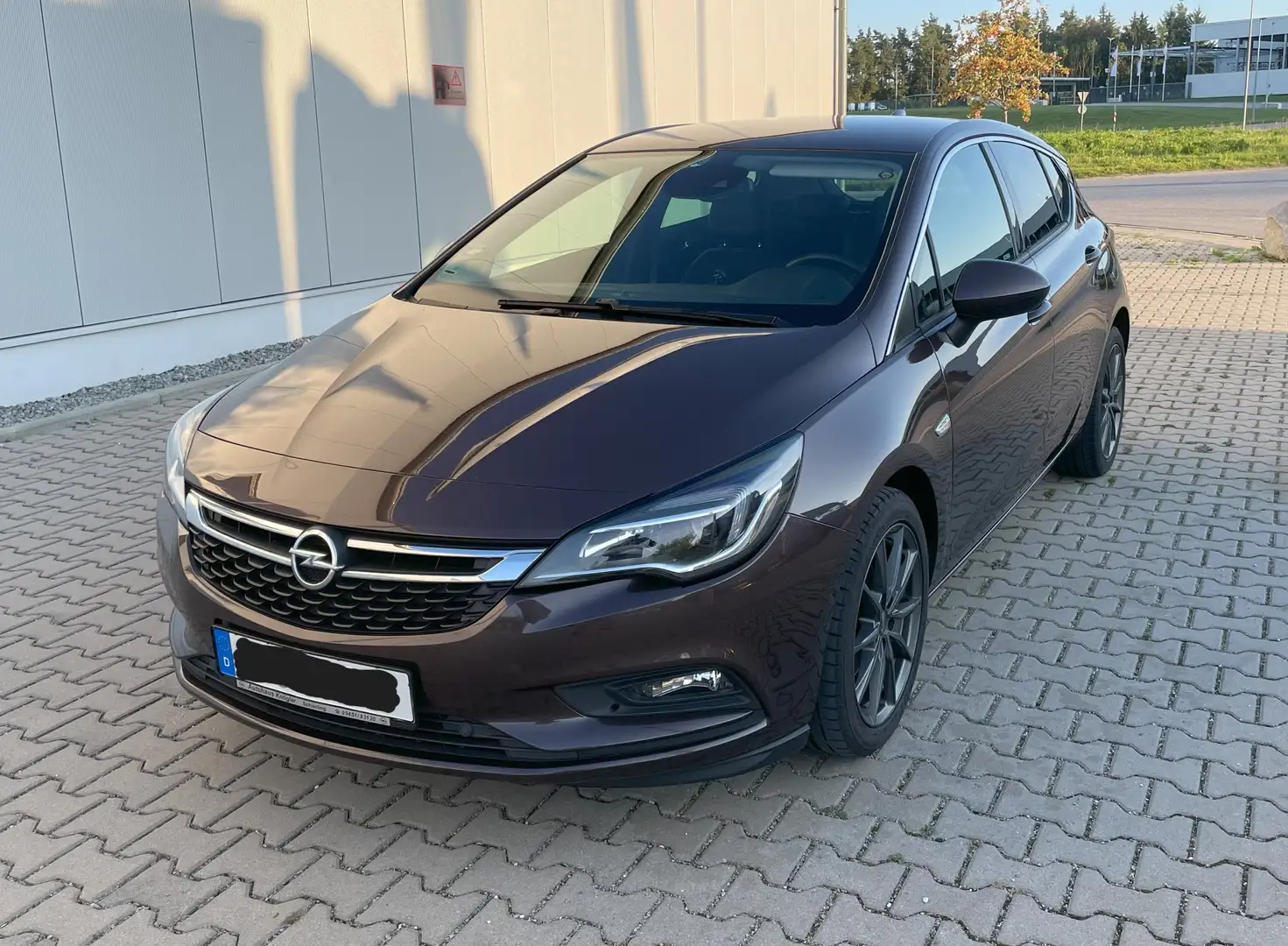 Opel Astra Astra K Diesel 5-Türer 1.6 D (CDTI) S/S Innov. Braun - 1