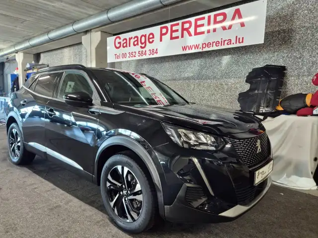 Peugeot 2008 1.5 BLUEHDI 130 ALLURE CUIR NAVI