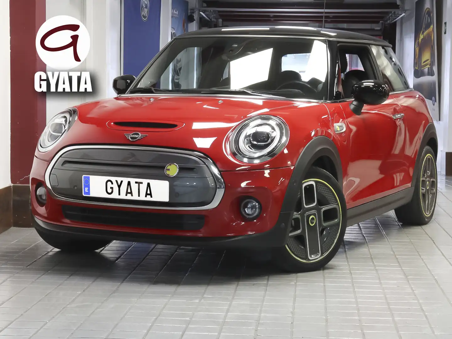 MINI Cooper SE Rouge - 1