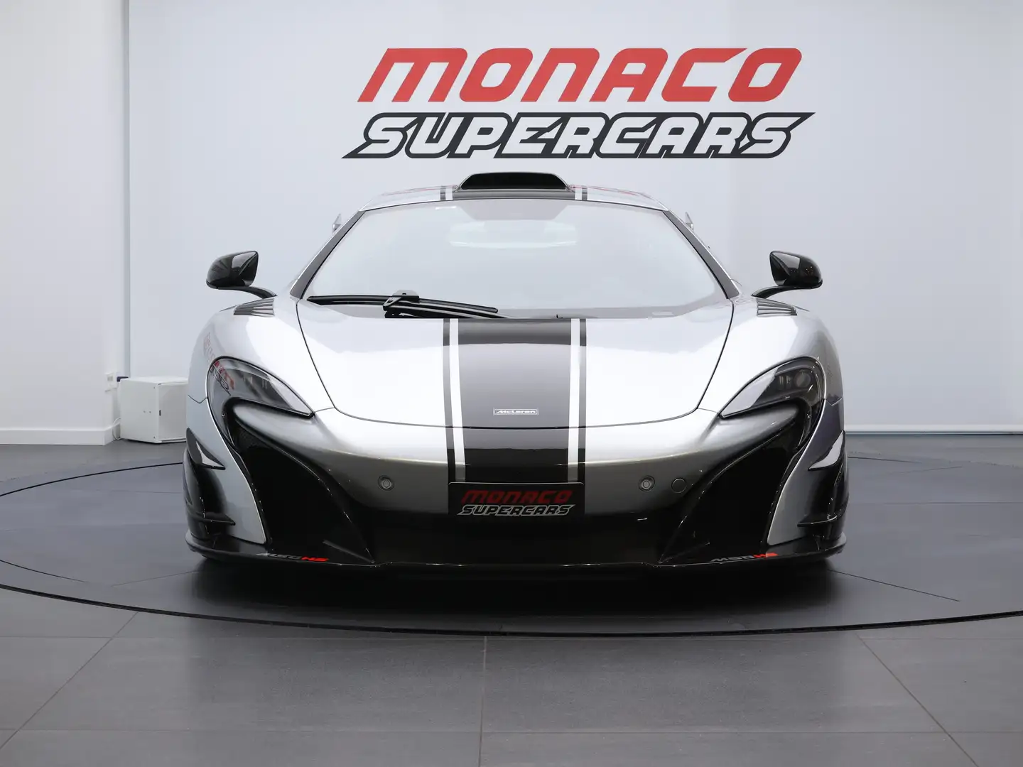 McLaren 688 HS MSO 1 of 25 Plateado - 2