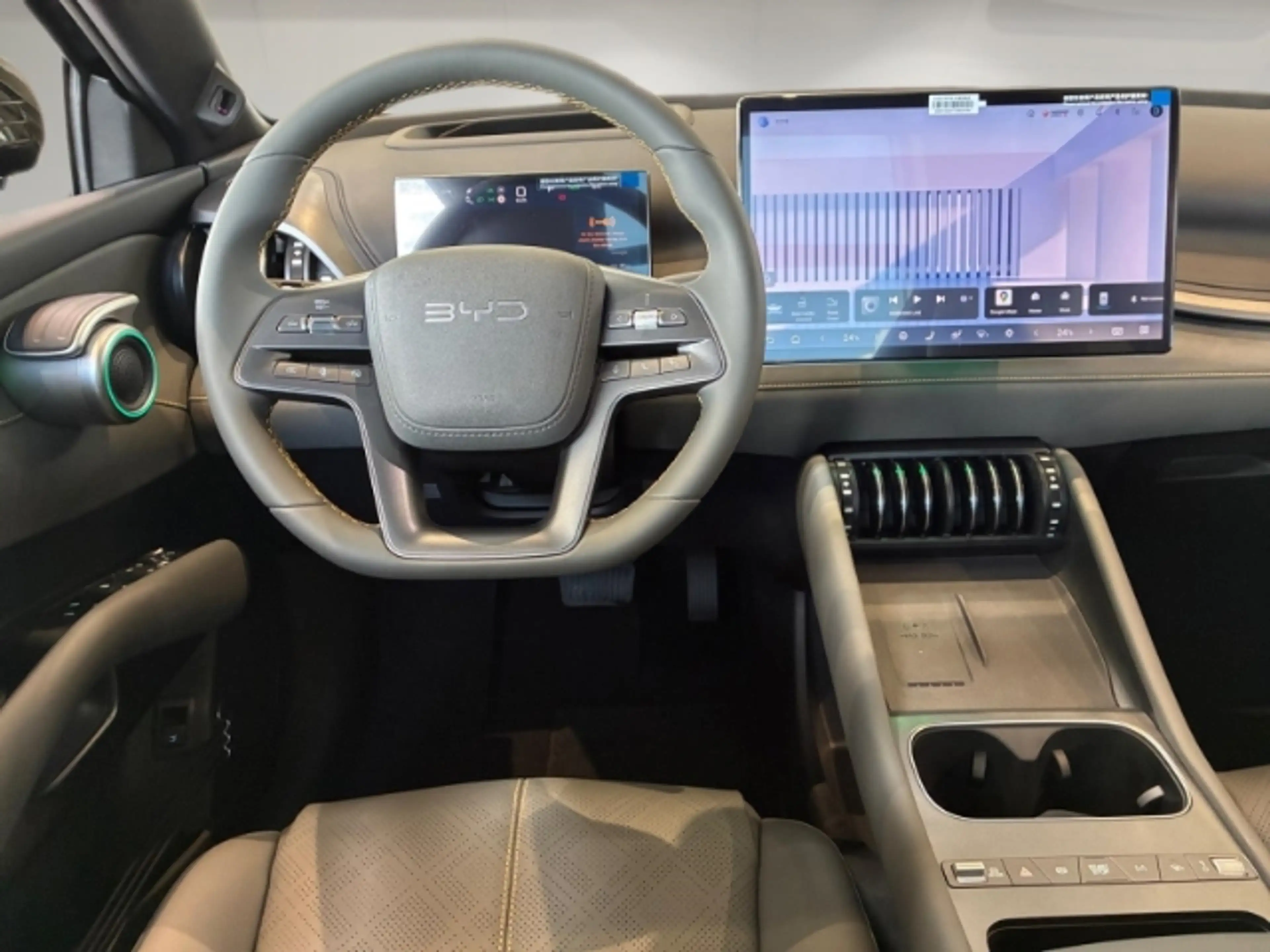 BYD Atto 3 EVO Excellence/Allrad/Navi/Panorama/LED/Sitzheizun — photo 11