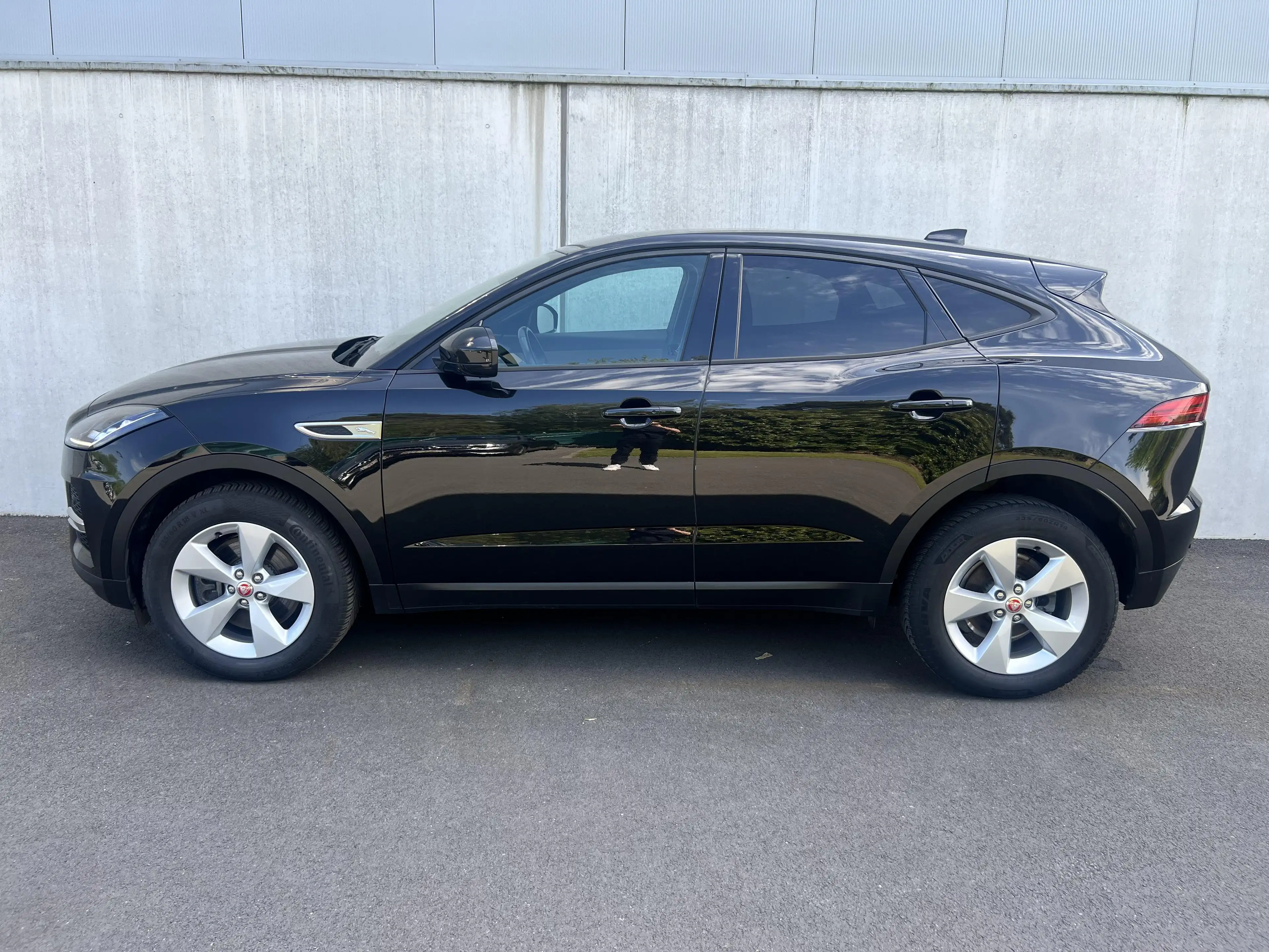 Jaguar E-Pace P160 S — photo 8