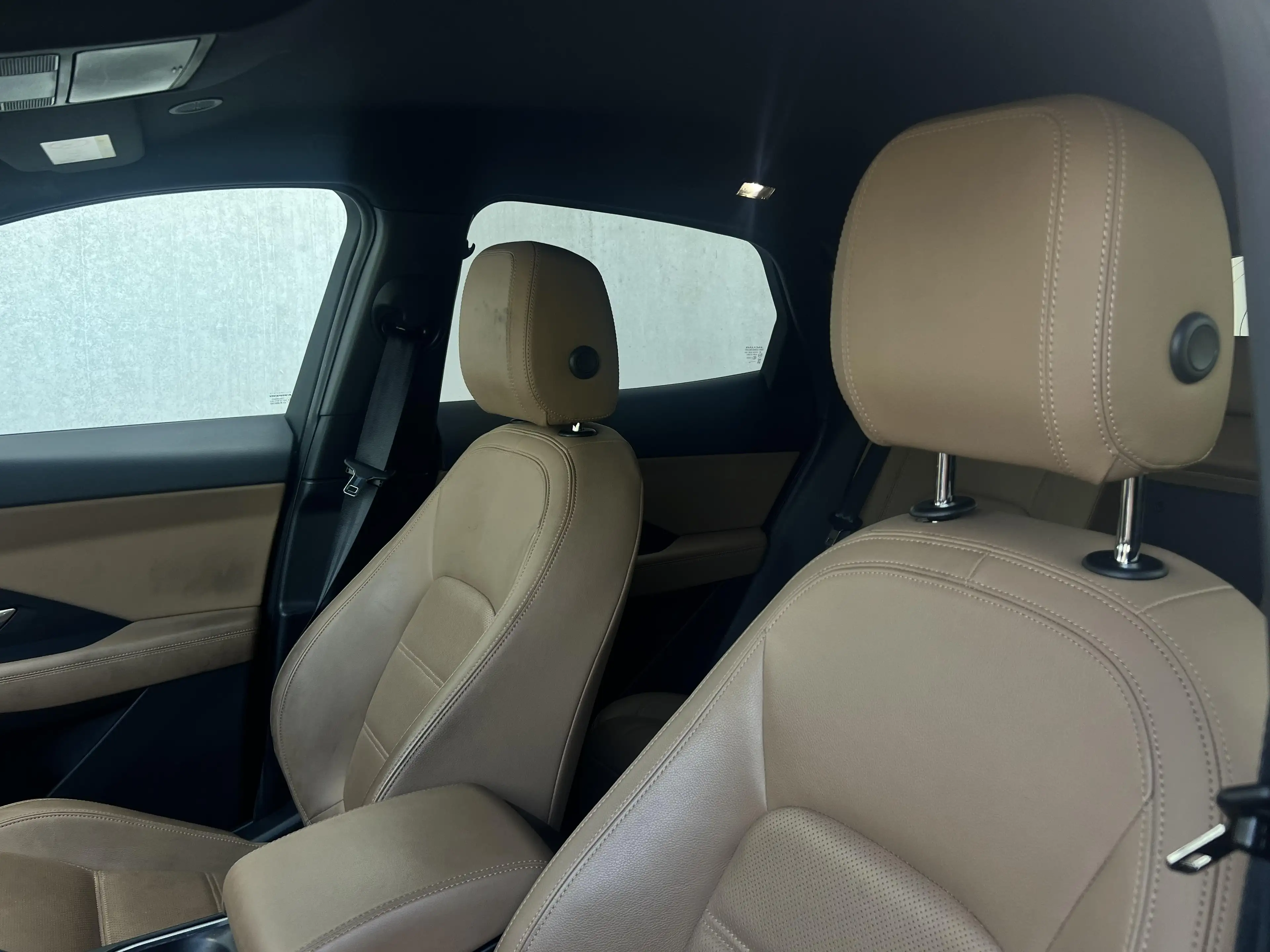 Jaguar E-Pace P160 S — photo 15