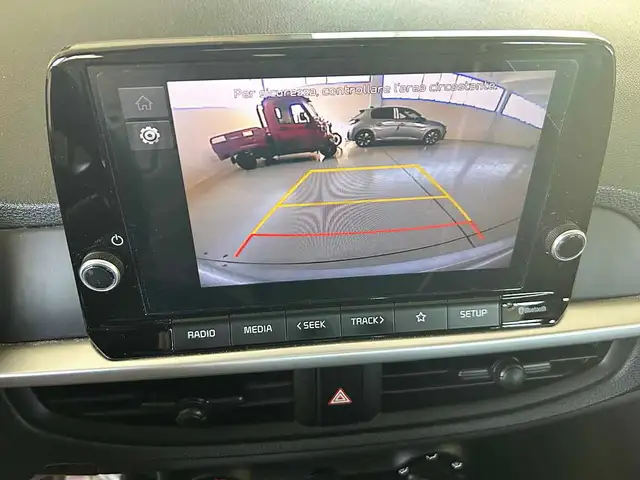 Kia Picanto view 12