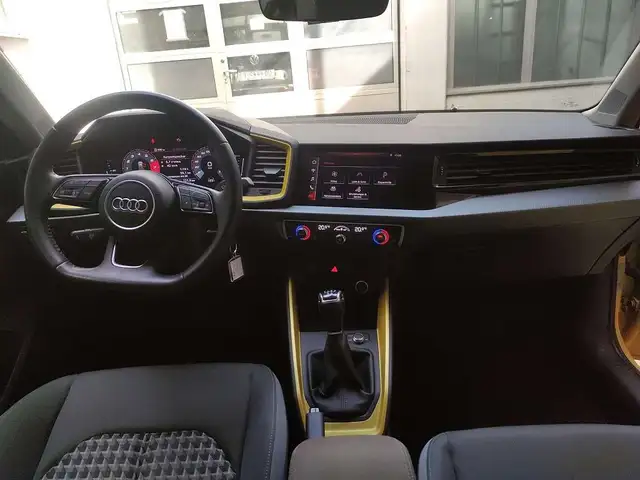Audi A1 view 12
