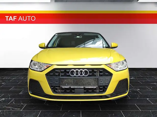 Audi A1 view 3