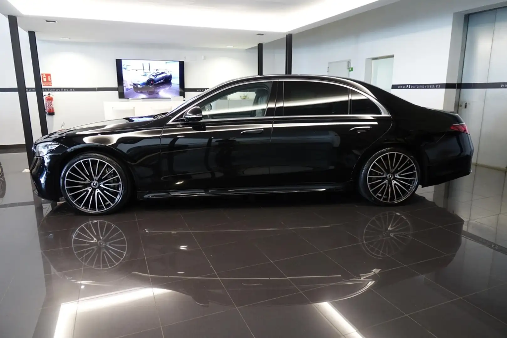 Mercedes-Benz S 400 400d 4Matic 9G-Tronic Larga Negro - 2