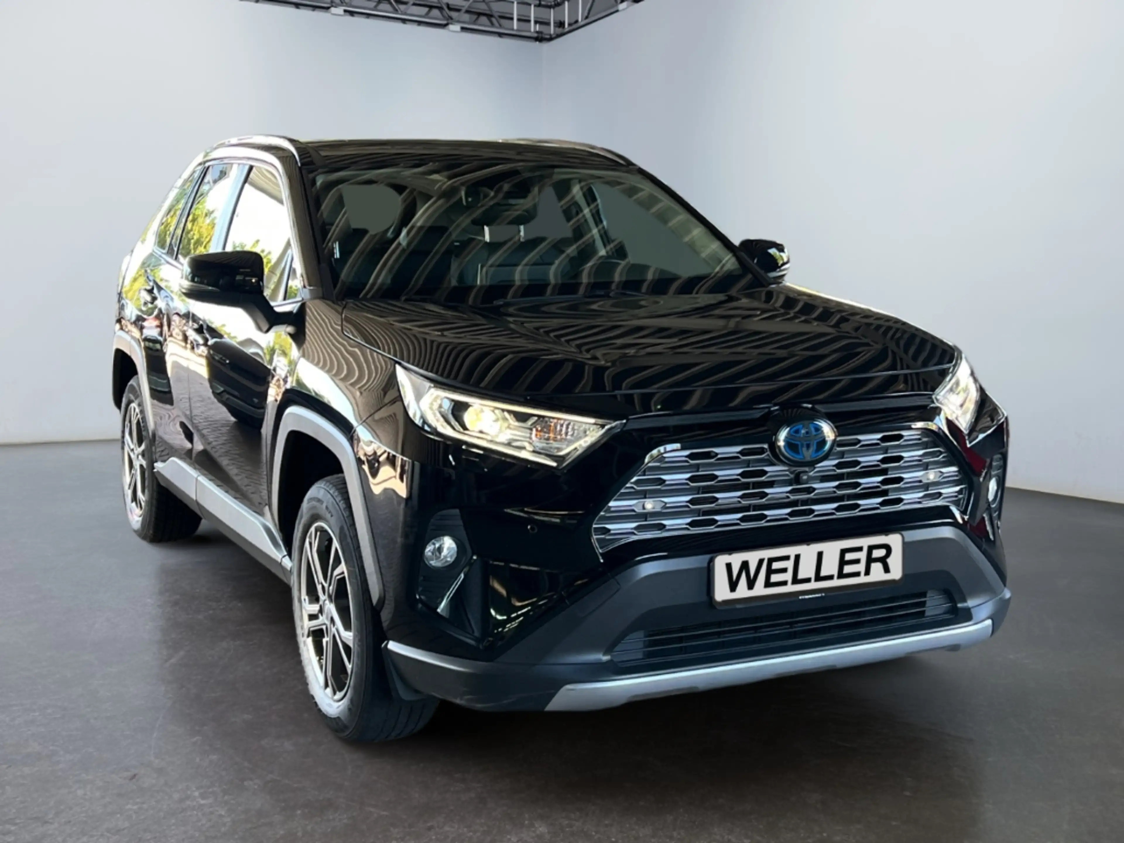 Toyota RAV 4 2.5 Hybrid 4x4 Lounge *LED*360°*JBL*Leder* — photo 3
