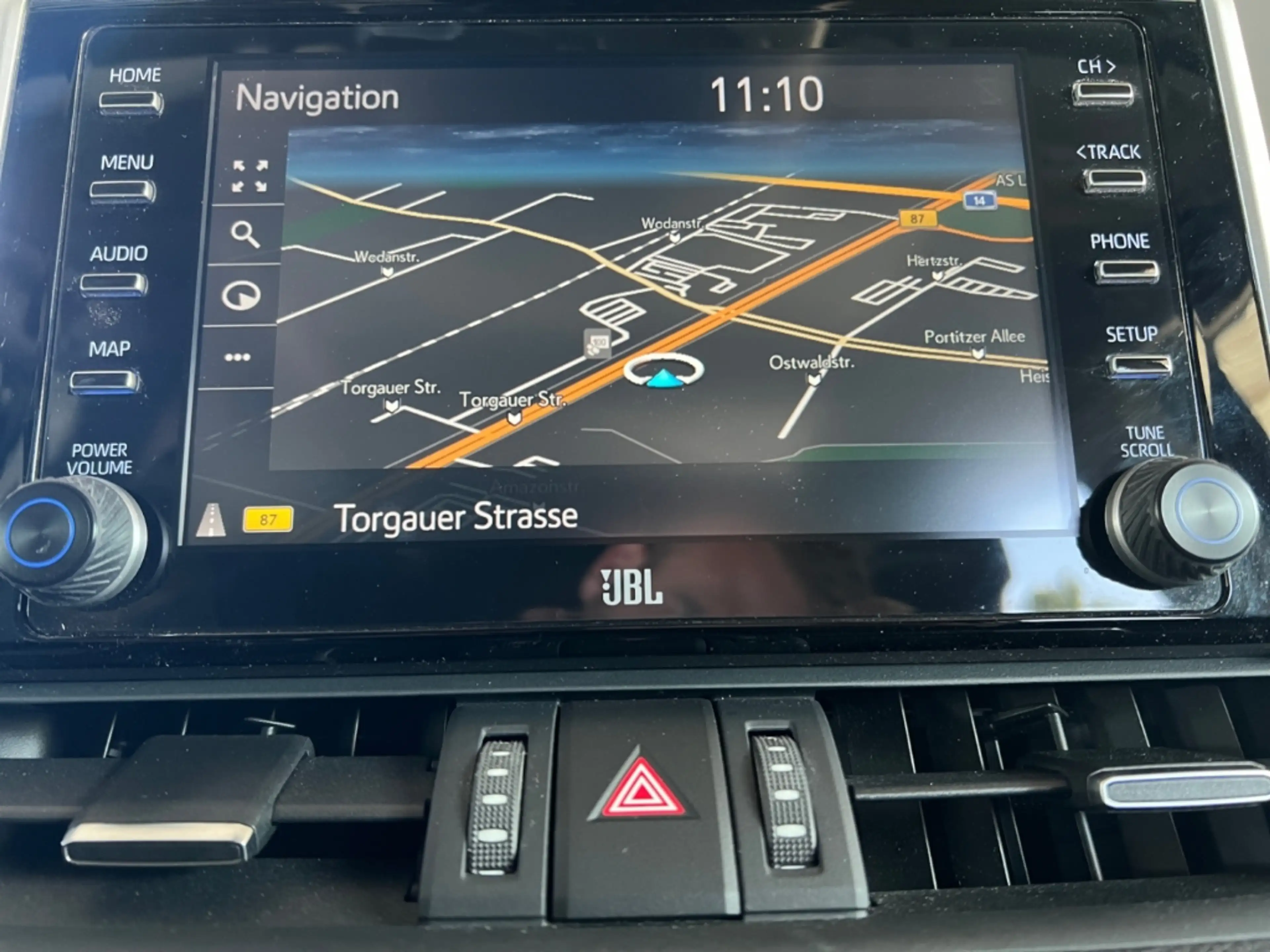 Toyota RAV 4 2.5 Hybrid 4x4 Lounge *LED*360°*JBL*Leder* — photo 15