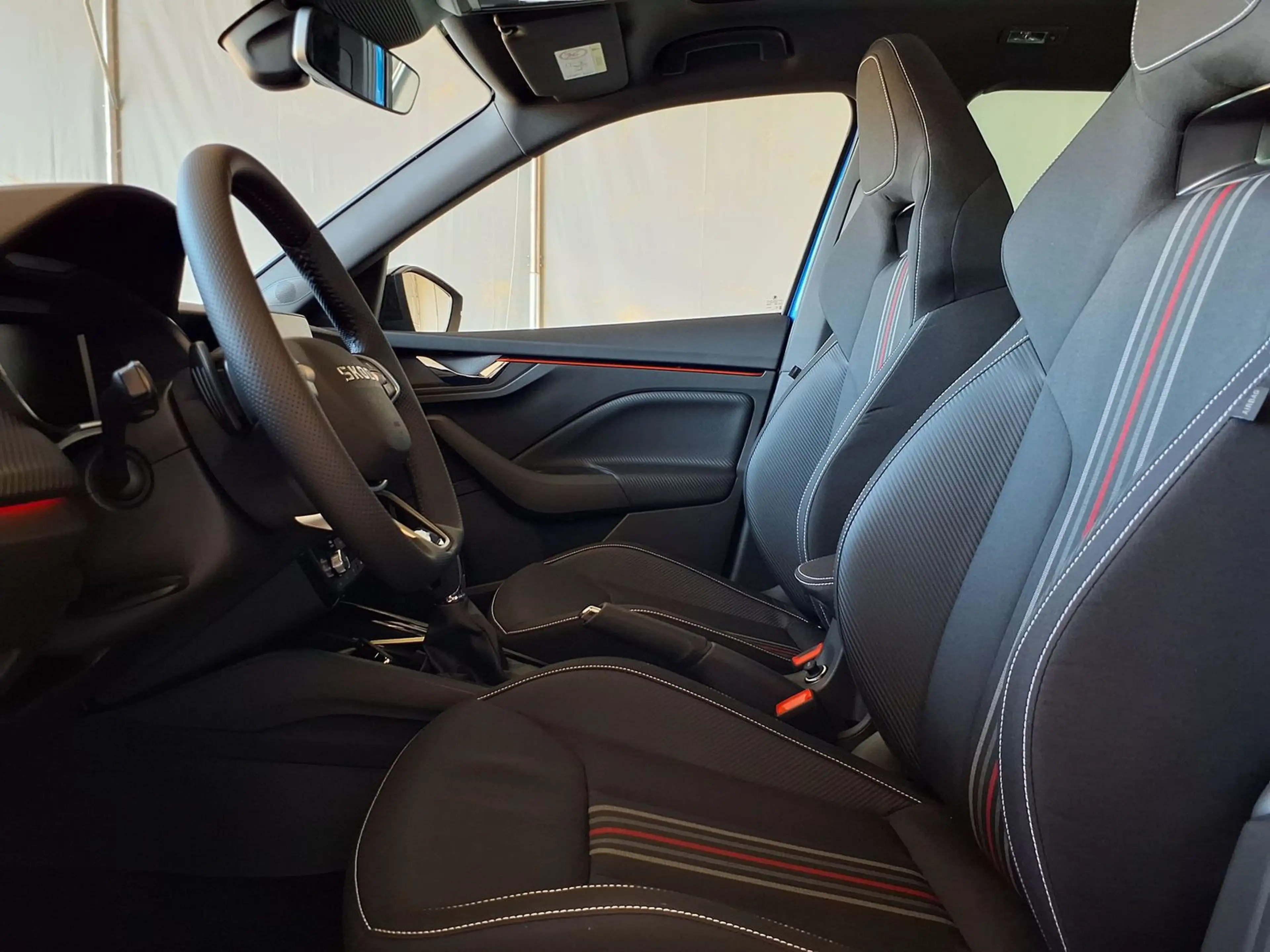 Skoda Kamiq Monte Carlo AHK|RFK|PANO|Matrix|Carplay... — photo 5