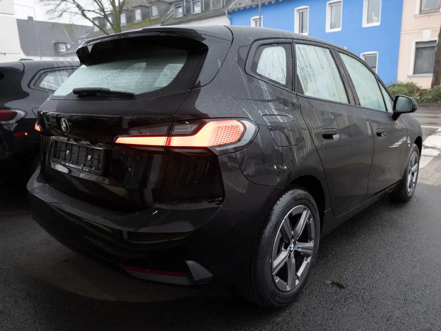 BMW 218 i Active Tourer LED AHK NAVI KAMERA SHZ Noir - 2