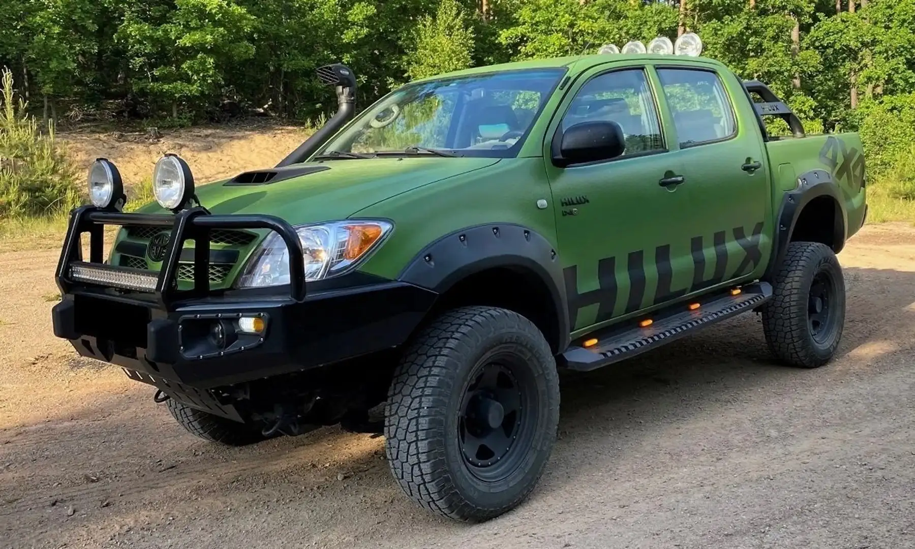 Toyota Hilux HiLux 4x4 Double Cab Sol Groen - 2