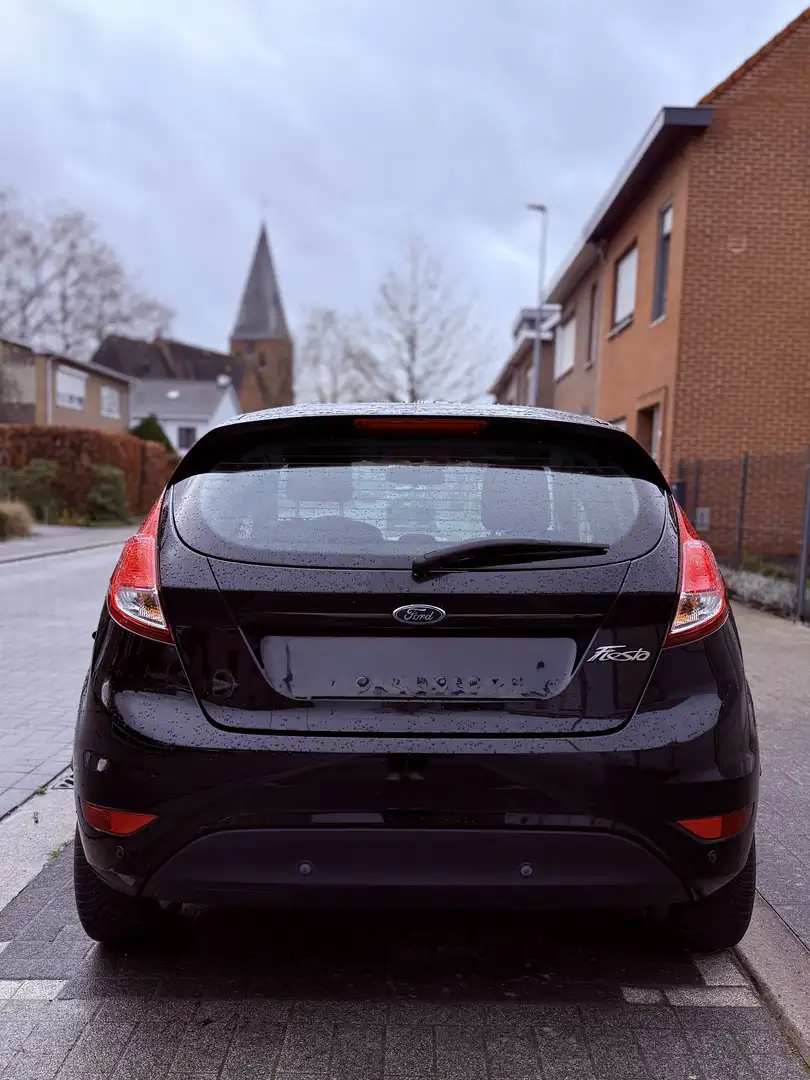 Ford Fiesta 1.0 Champions Edition - 2