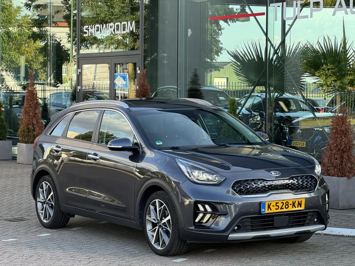 Kia Niro 1.6 GDi Hybrid Exec Luxe 2021 Full Lder Navi Opend Grijs - 2