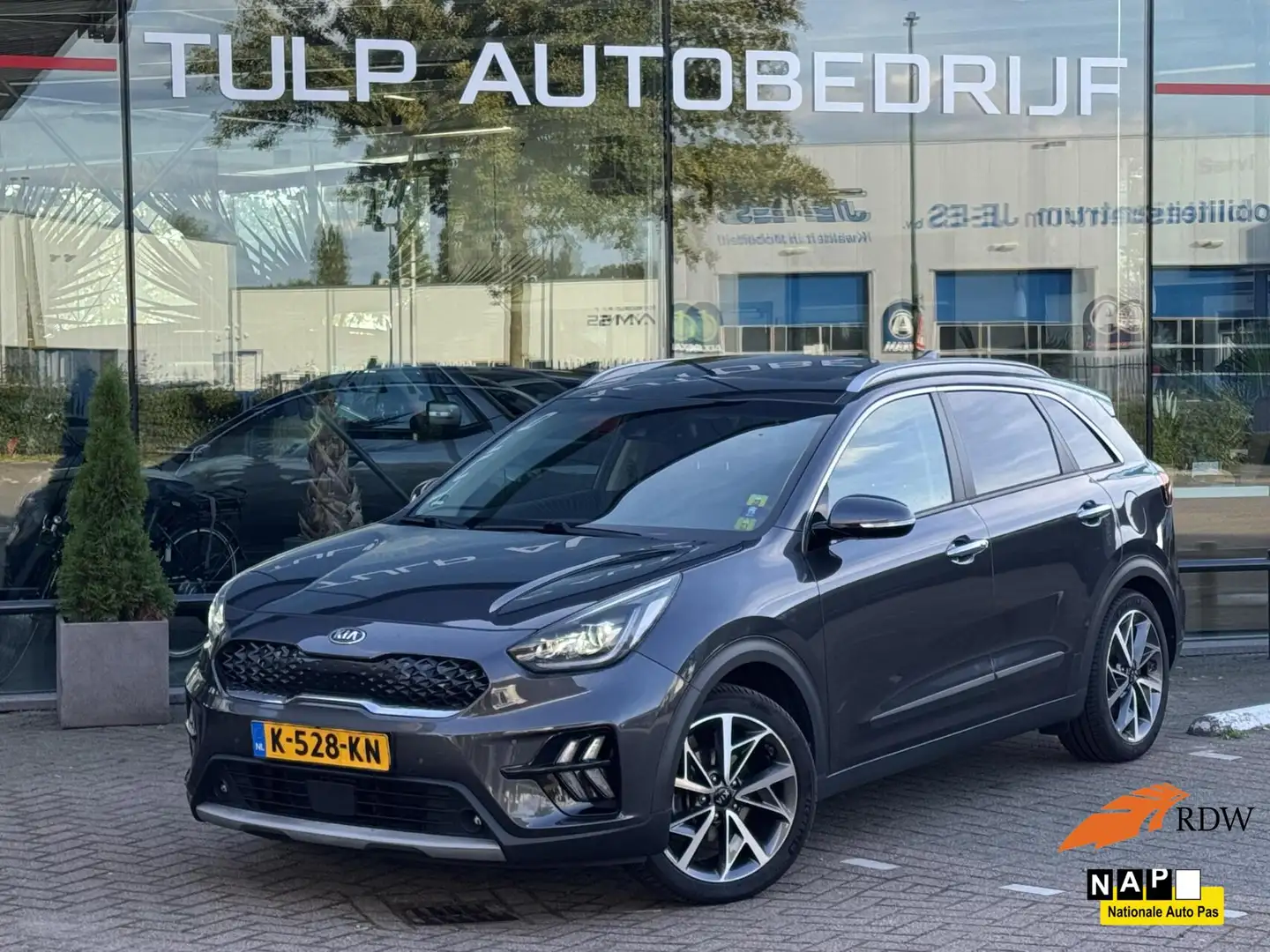 Kia Niro 1.6 GDi Hybrid Exec Luxe 2021 Full Lder Navi Opend Grijs - 1
