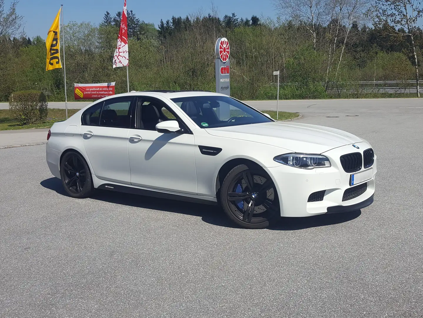 BMW M5 M5 DKG Weiß - 2