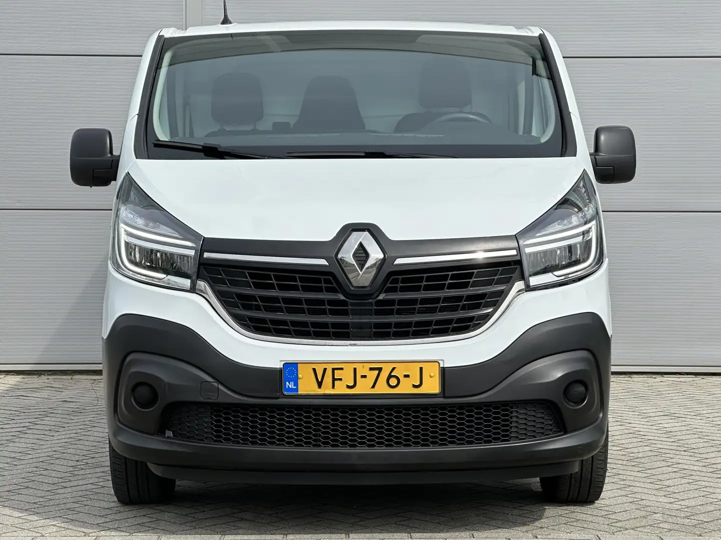 Renault Trafic 2.0 dCi 120 T29 L2H1 Comfort AIRCONDITIONING | TRE Wit - 2