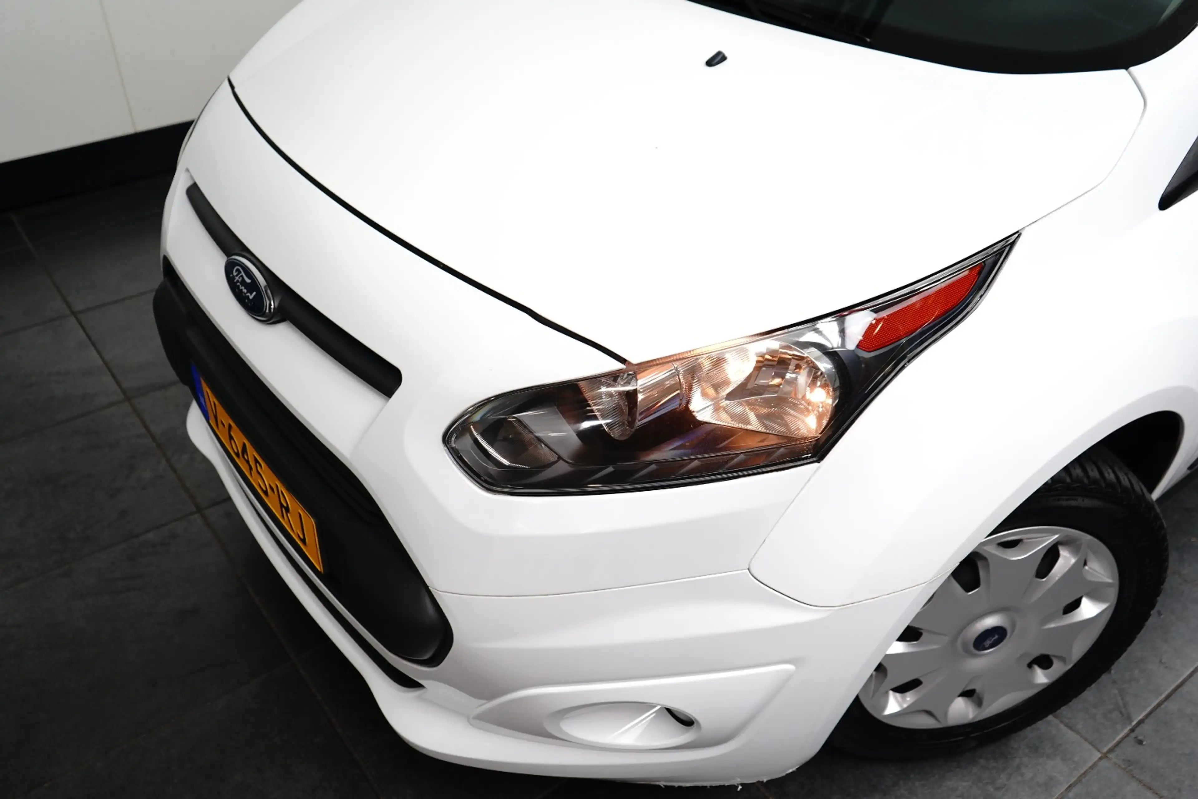 Ford Transit Connect 1.5 TDCI L1 Trend | 2 zitplaatsen rechtsvoor | Ach — photo 23