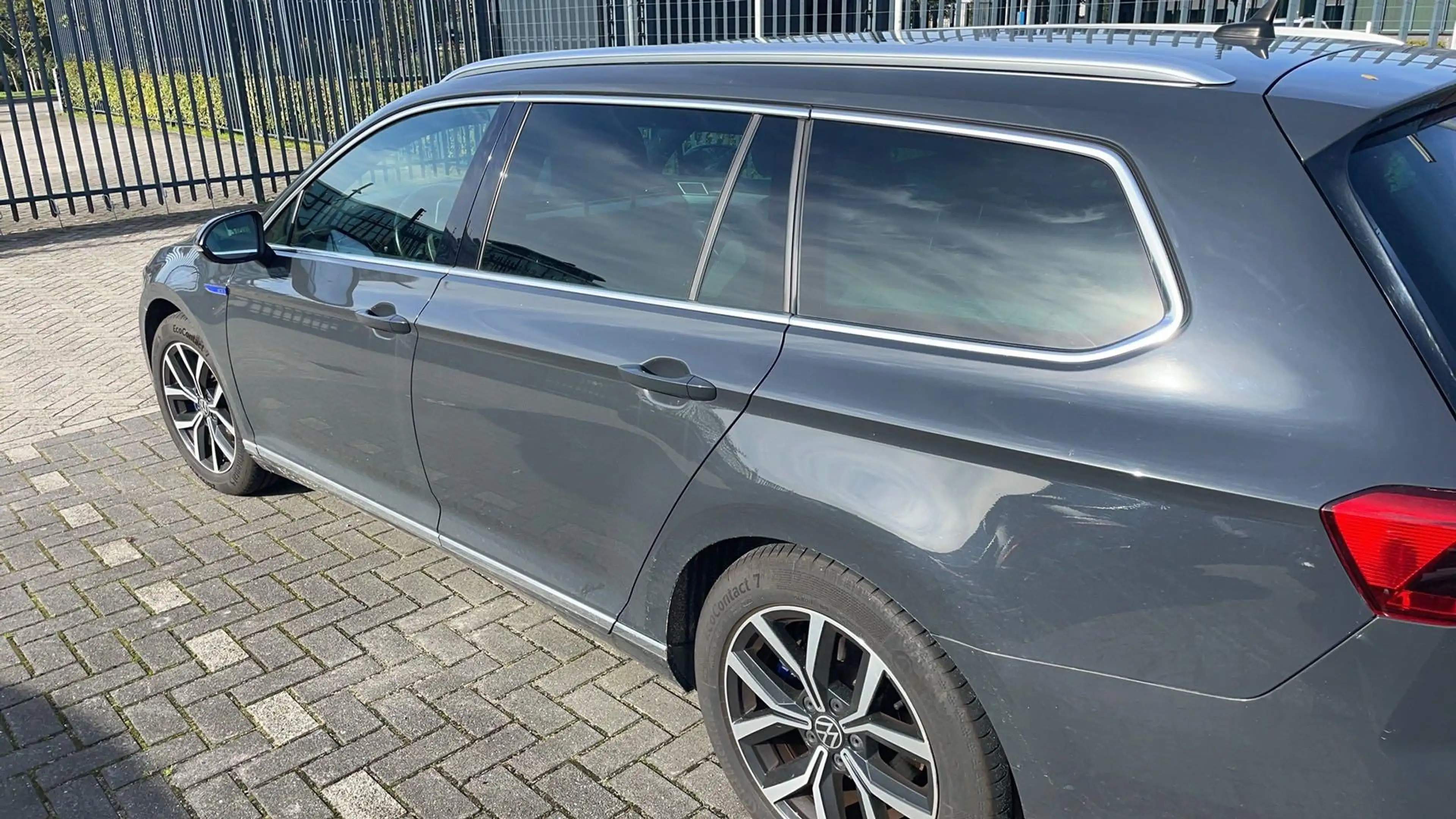 Volkswagen Passat Variant 1.4 TSI PHEV GTE Business pano — photo 2