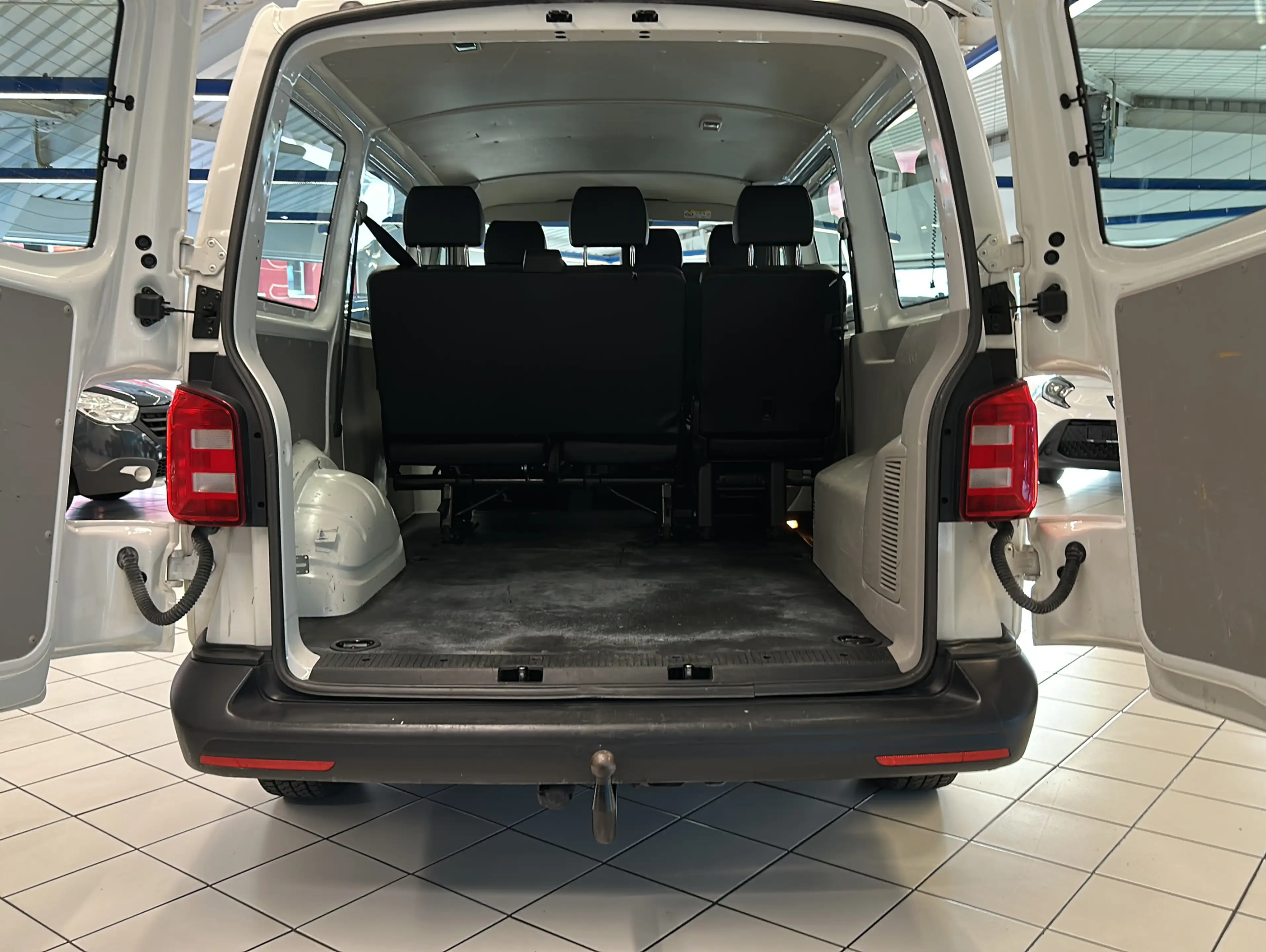 Volkswagen Transporter 2.0 TDI Kombi EcoProfi|Klima|AHK|6-S — photo 15