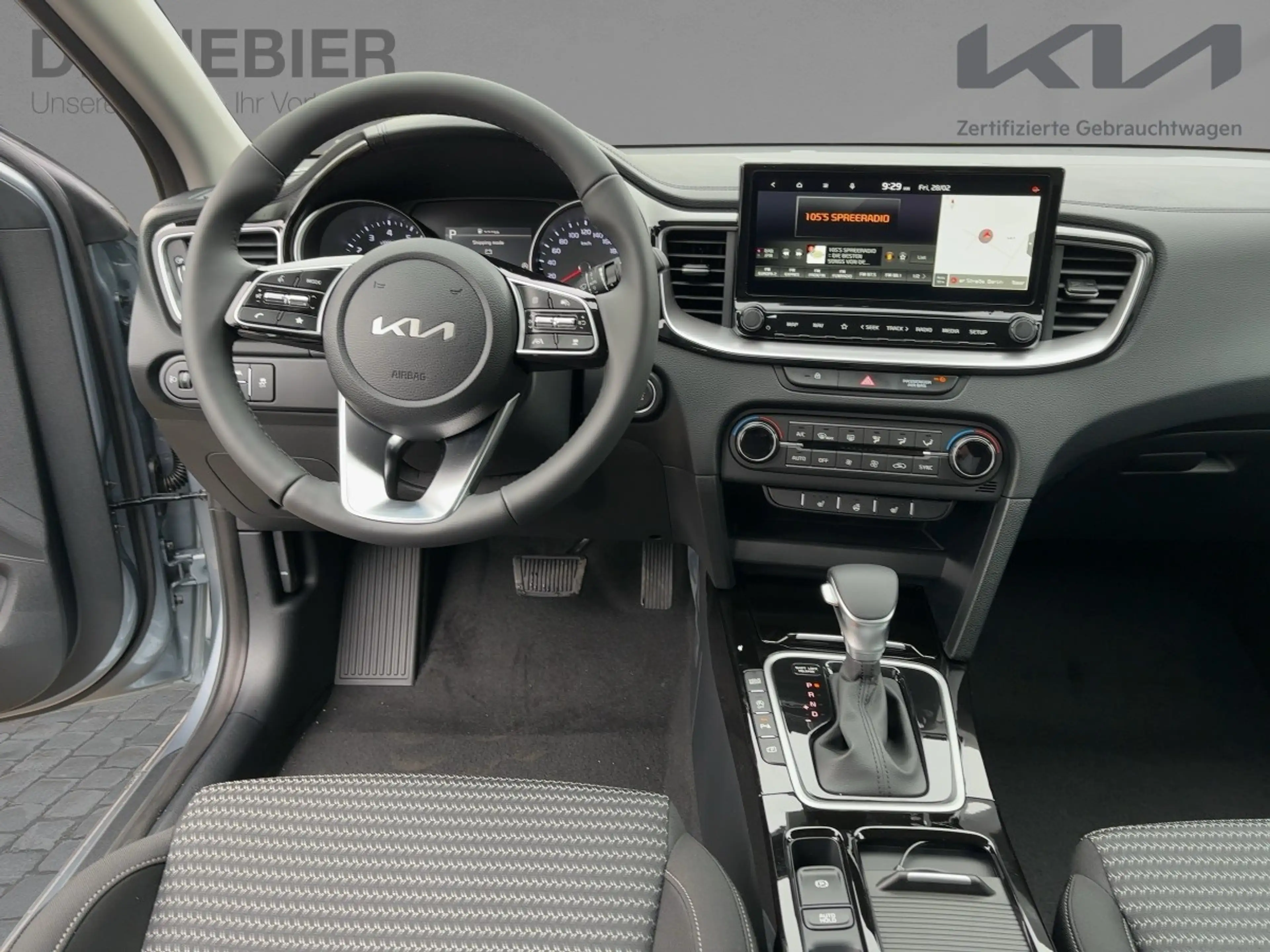 Kia Ceed / cee'd Ultimate Edition 1.5T LED+Kamera+Navi — photo 13