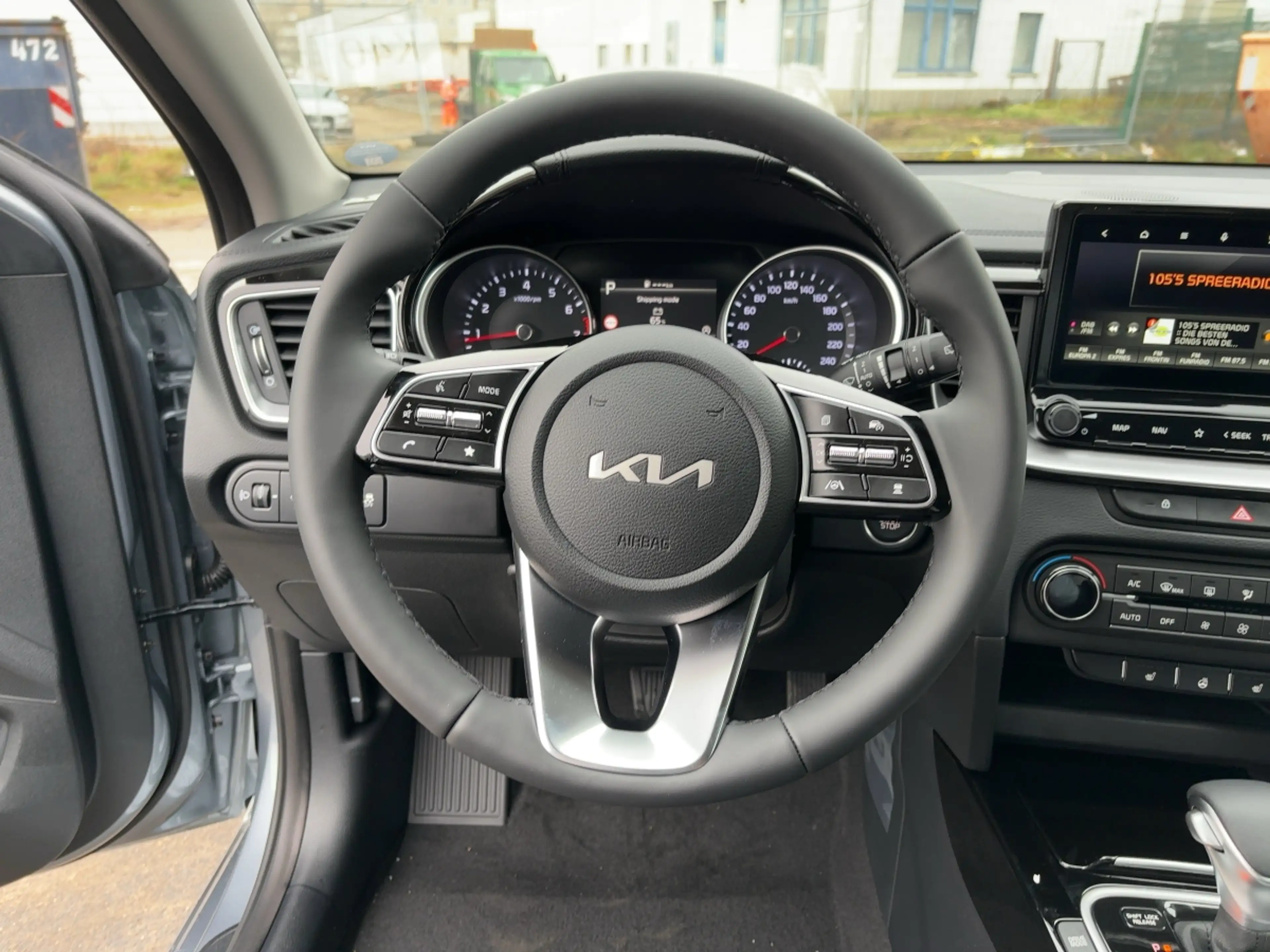 Kia Ceed / cee'd Ultimate Edition 1.5T LED+Kamera+Navi — photo 14