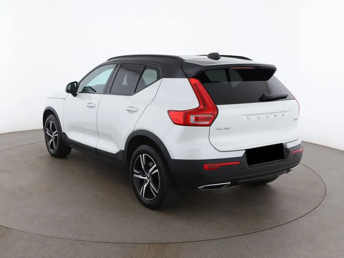 Volvo XC40 XC40 2.0 T5 R-Design AWD Wit - 2