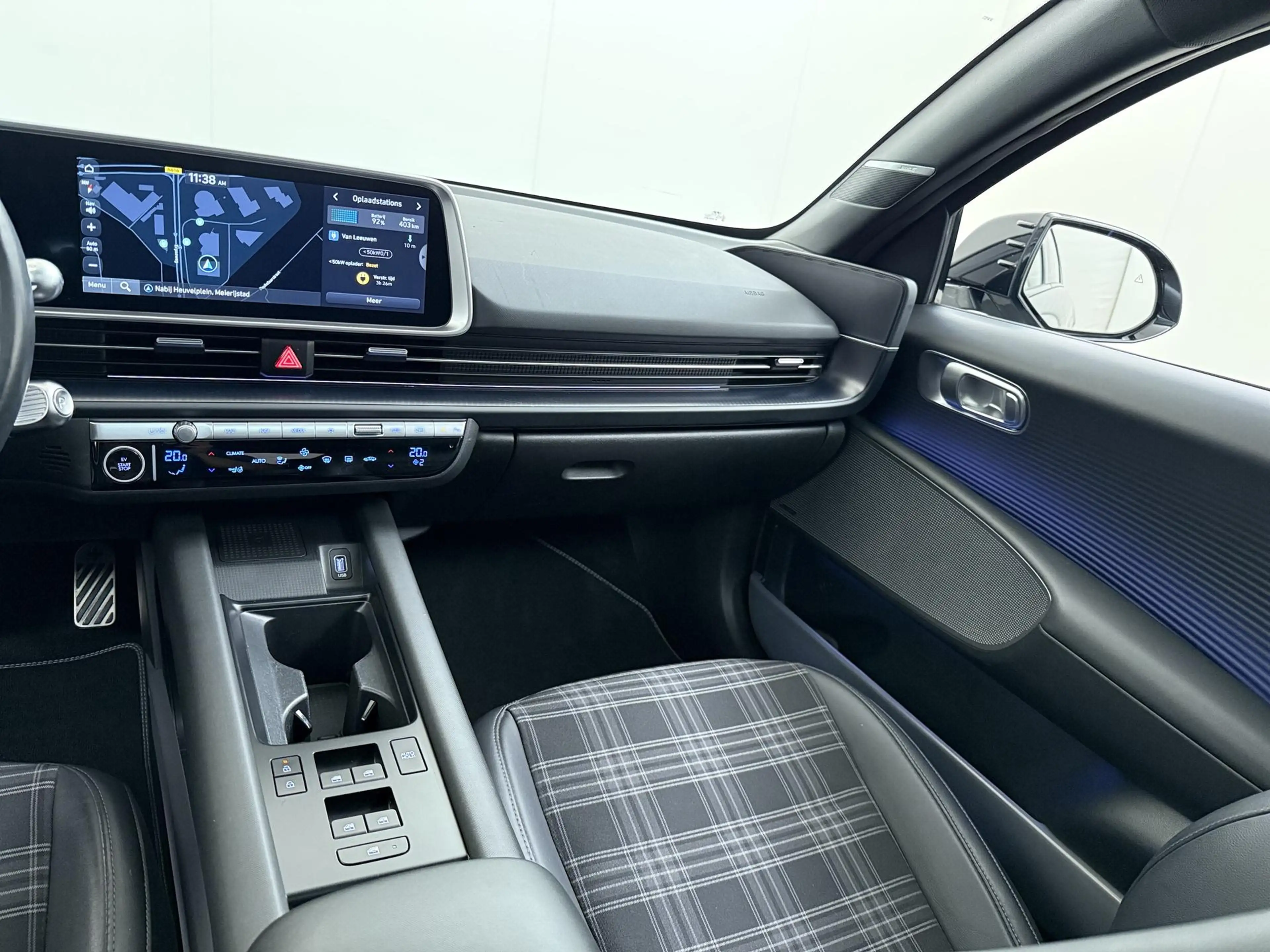 Hyundai IONIQ 6 First Edition AWD 77.4 kWh SOH 100% | PANO | STOEL — photo 29