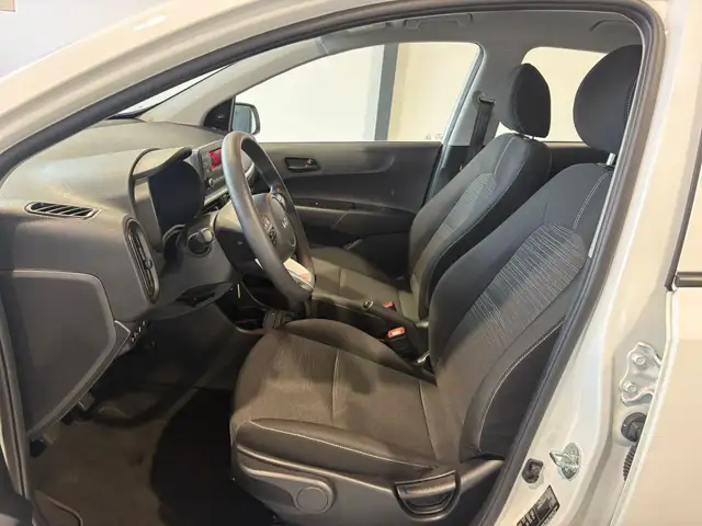 Kia Picanto view 8