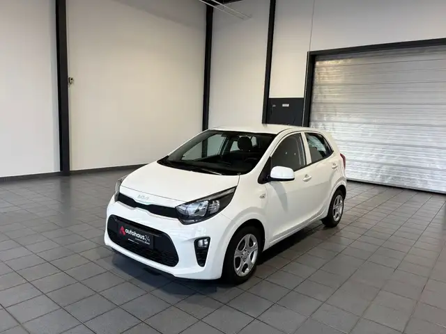Kia Picanto view 3