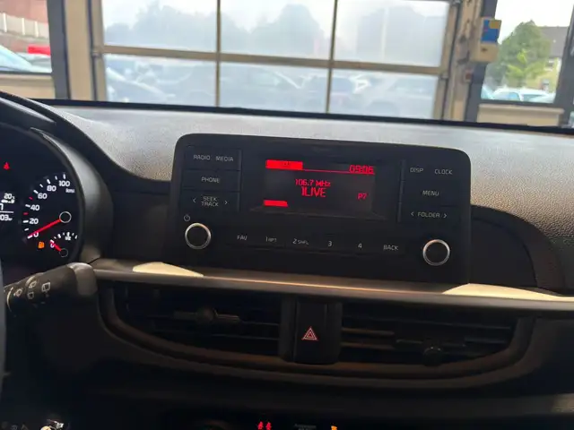 Kia Picanto view 11