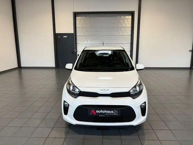 Kia Picanto view 2